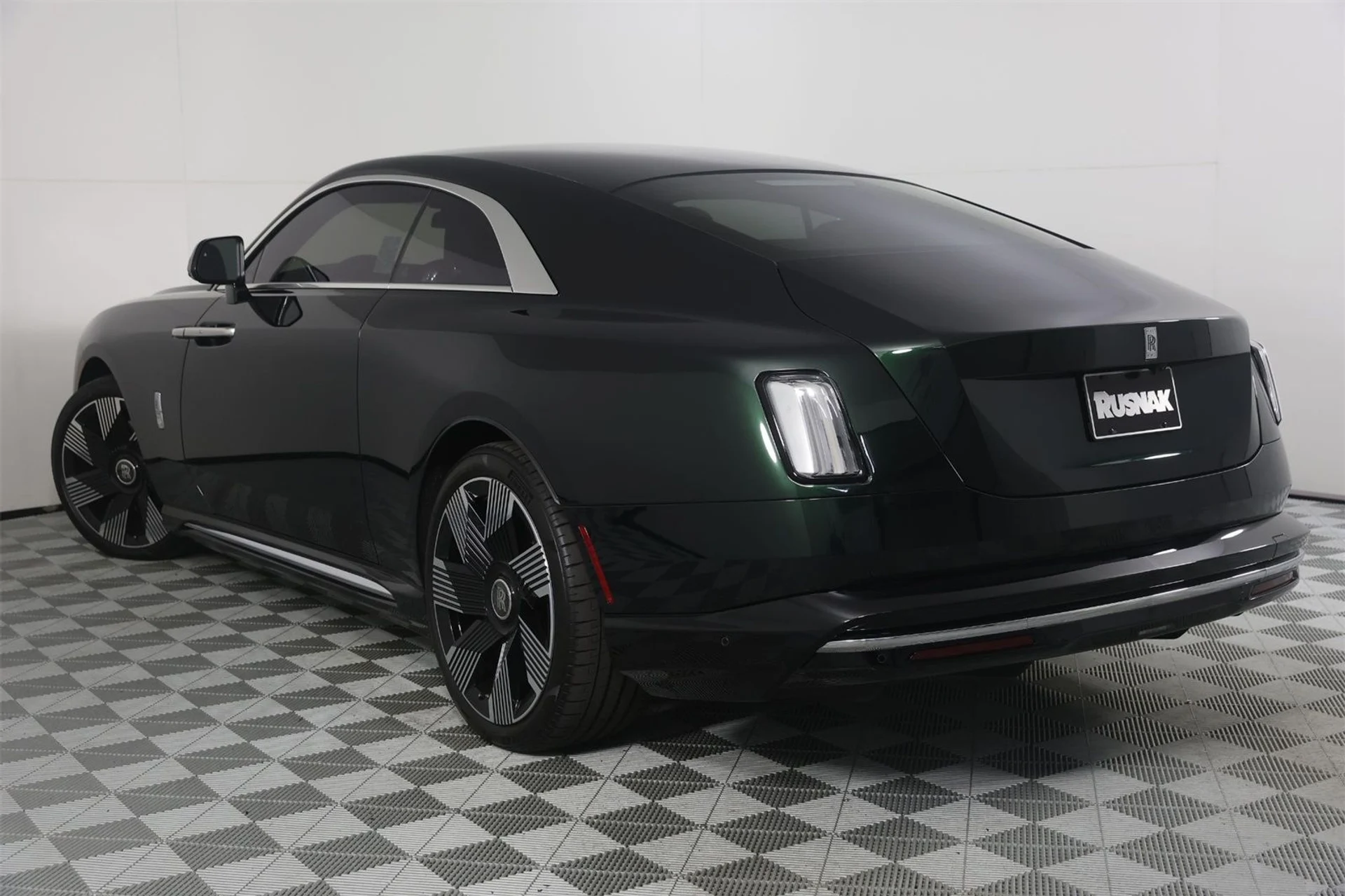 mph001_2575649712_d1141b4a621d2d0d1bee76a490ec24d3_9557194ae0