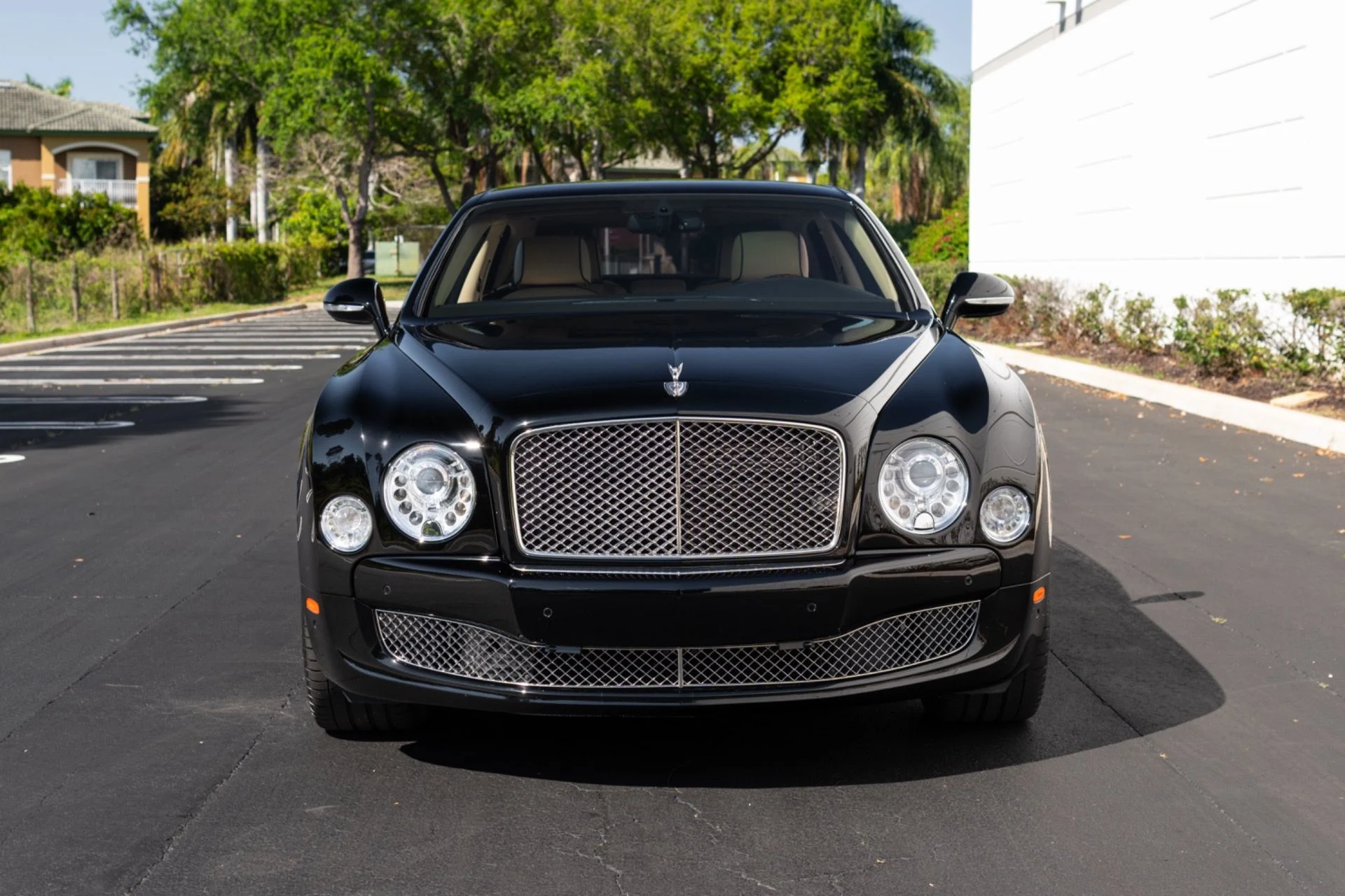 mph001_2594932228_Used_2014_Bentley_Mulsanne_1774576298_e2f964a7b6