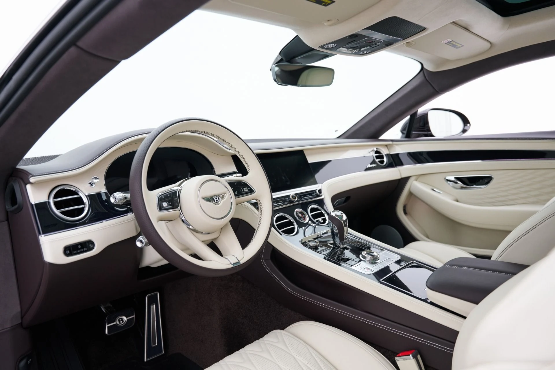 mph001_2596610299_Used_2026_Bentley_Continental_GT_V8_1792608724_844c3525f7
