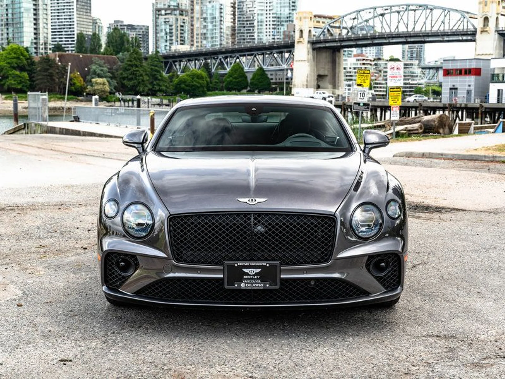 mph001_2605719830_38431371_00462_2022_bentley_continental_gt_002_8d6cfad829