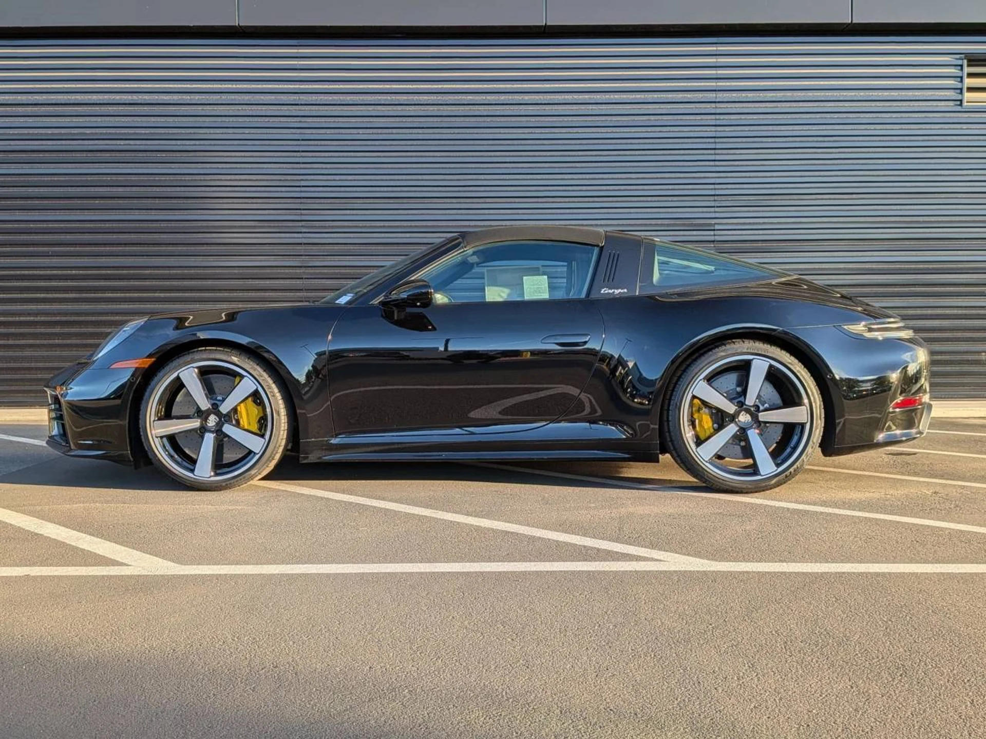 mph001_2606510878_f2b54f1cc2c8798a5207a8add804a68a_56b408e597