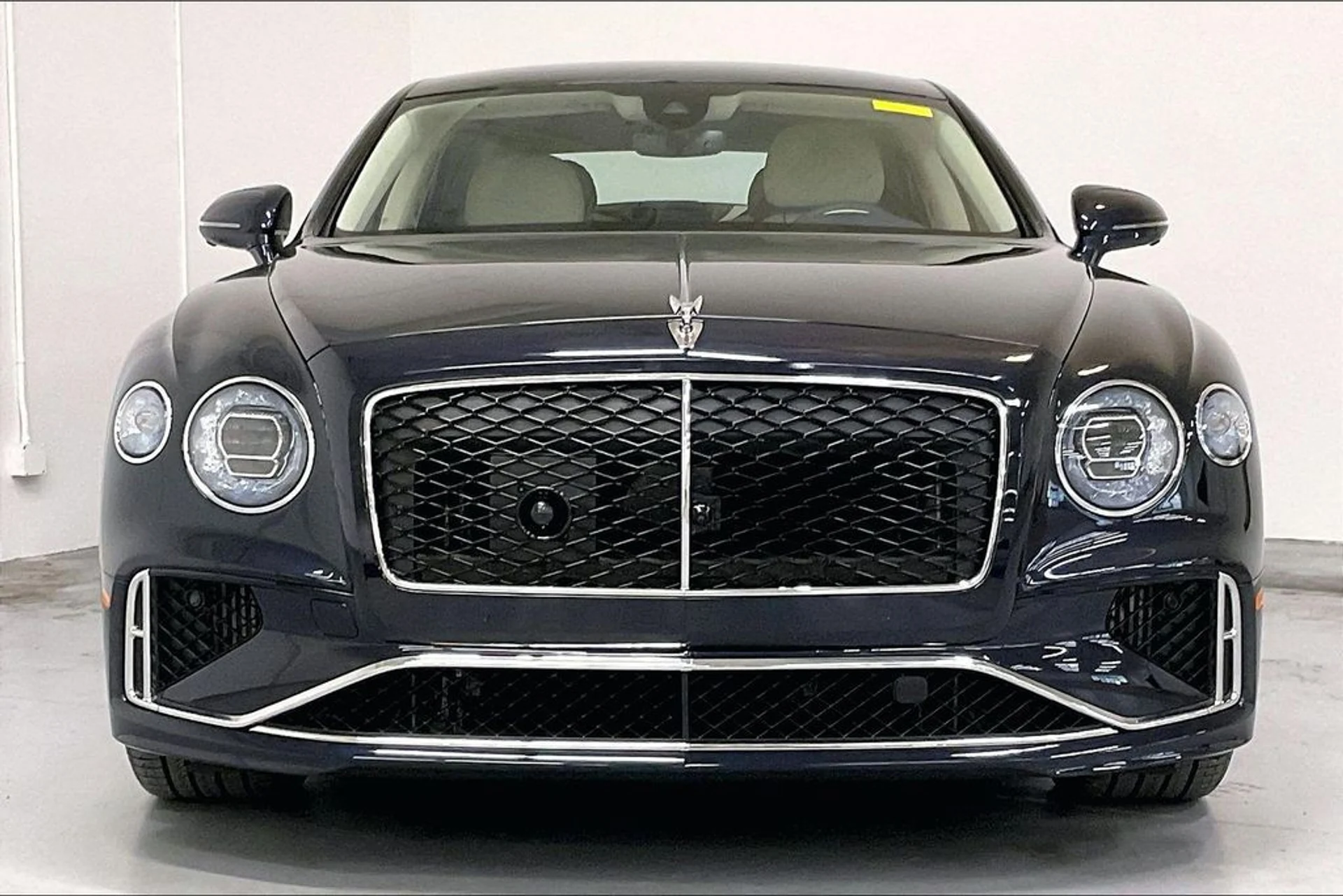 mph001_261539230_0ceaf8160c94e88866dfd6899bff4a1cx_bc0652553e