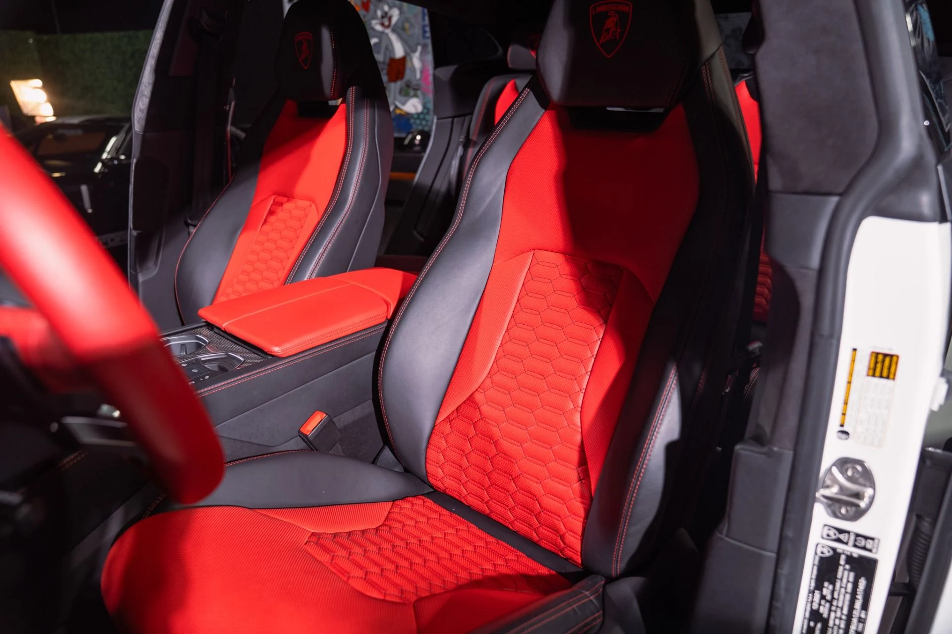 mph001_2618301234_Used_2022_Lamborghini_Urus_Full_Carbon_Interior_Package_1792255478_c78f0bead6