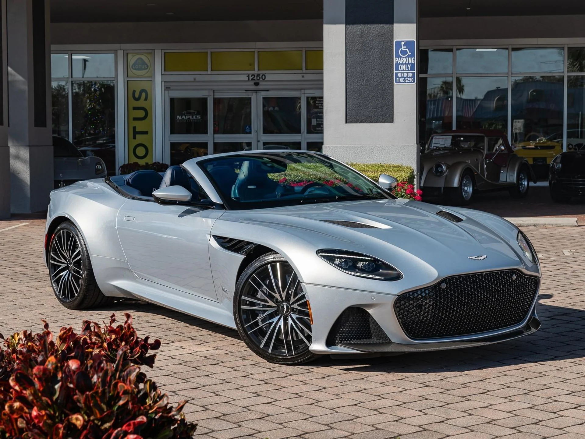 mph001_2620177662_Used_2020_Aston_Martin_DBS_Superleggera_1764795938_469700a5de
