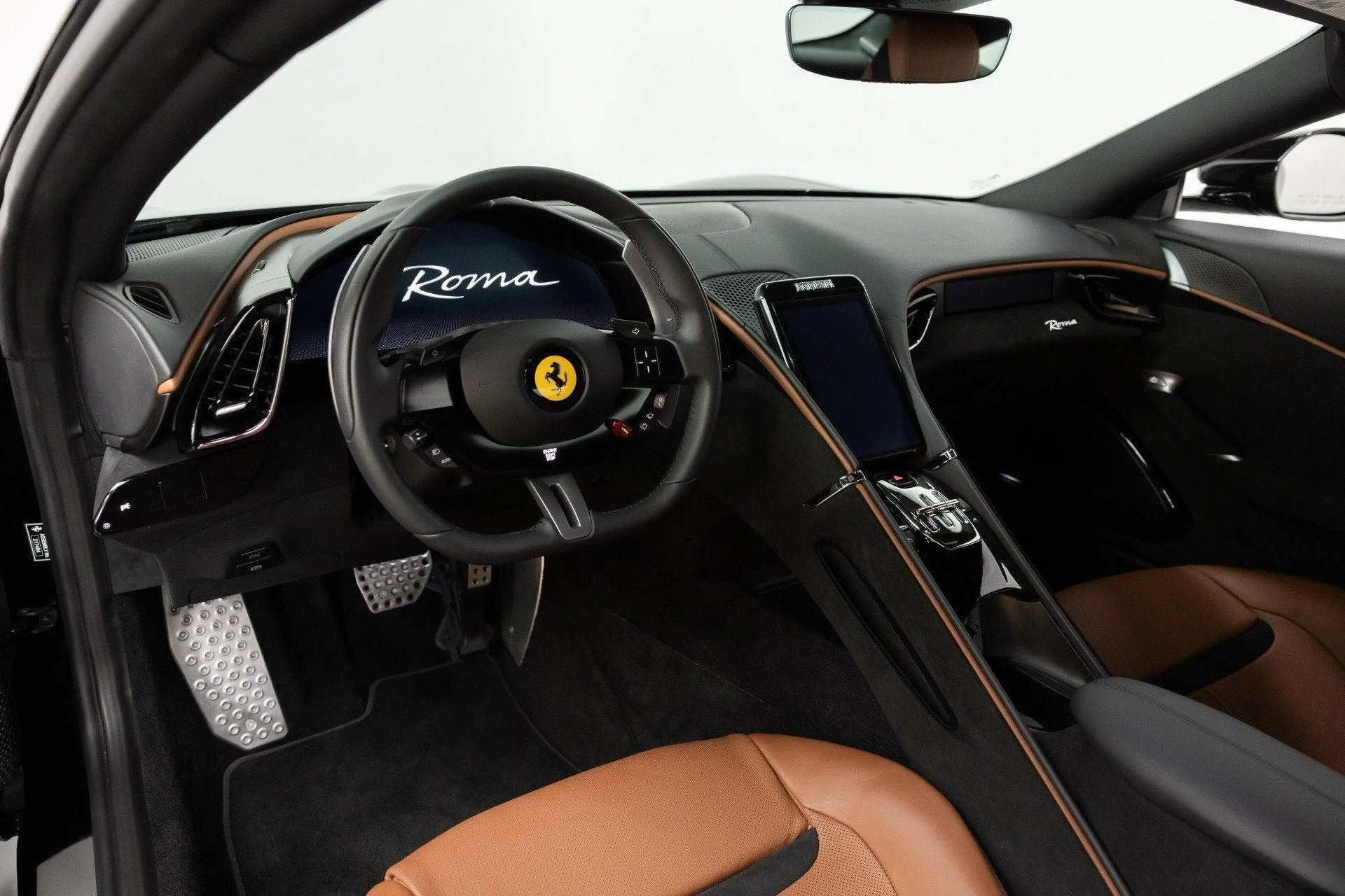 mph001_2620679984_Used_2023_Ferrari_Roma_1791631685_5a71017746