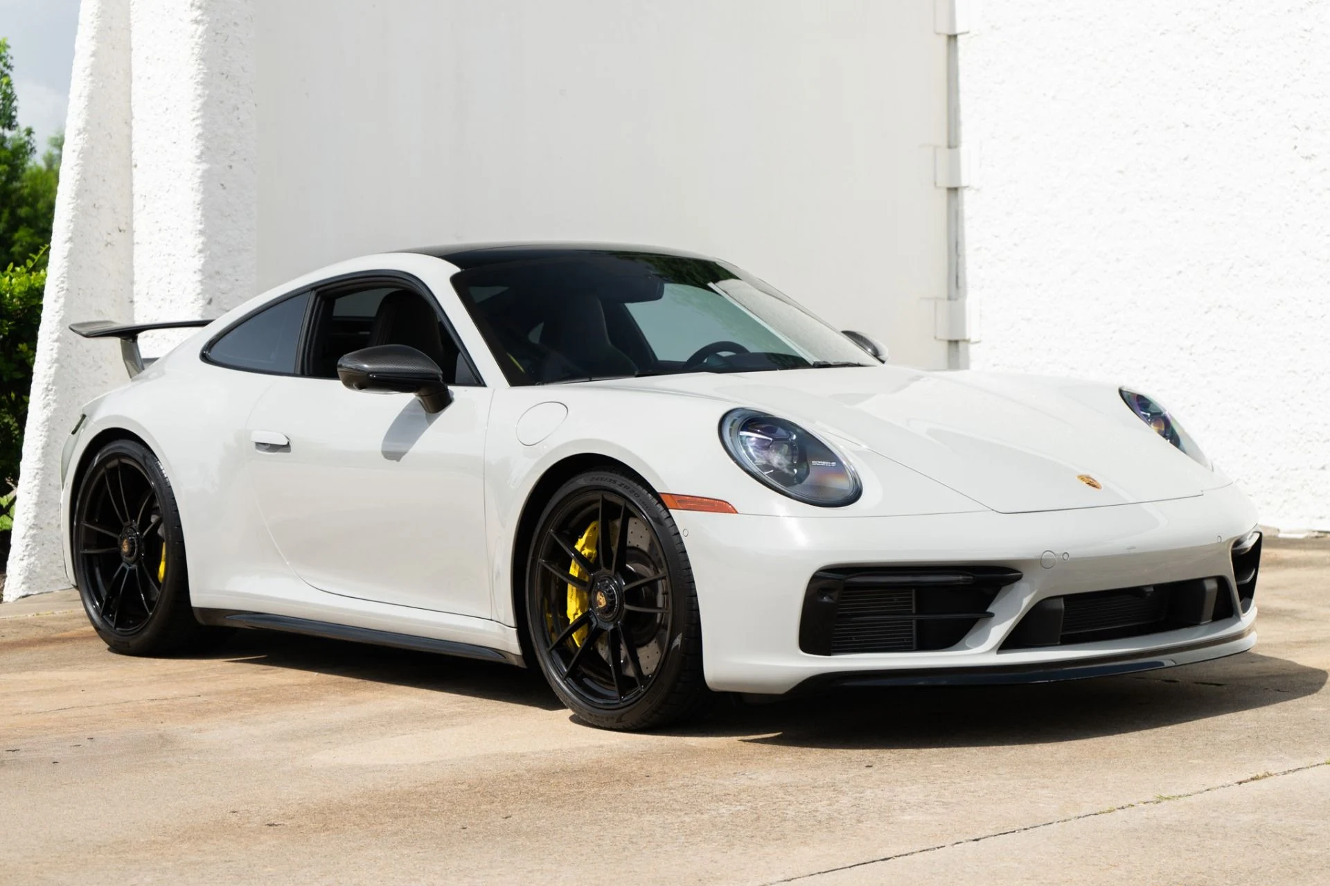 mph001_2628100444_Used_2022_Porsche_911_Carrera_GTS_1782754796_85411d0354