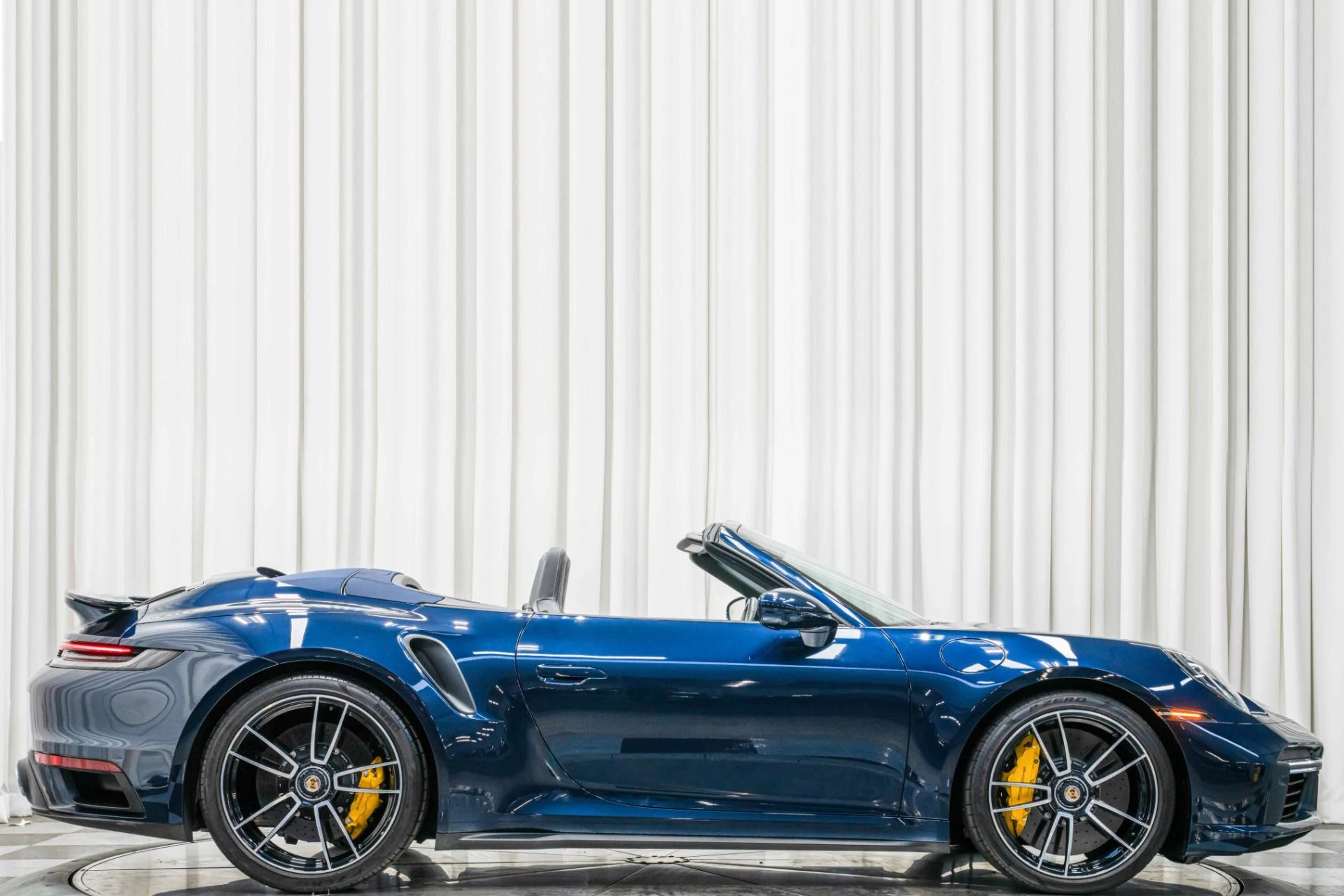 mph001_2630052812_Used_2021_Porsche_911_Turbo_S_Cabriolet_620_Horsepower_Heated_and_Ventilated_Adaptive_Seats_1763153149_10cbe41ed5