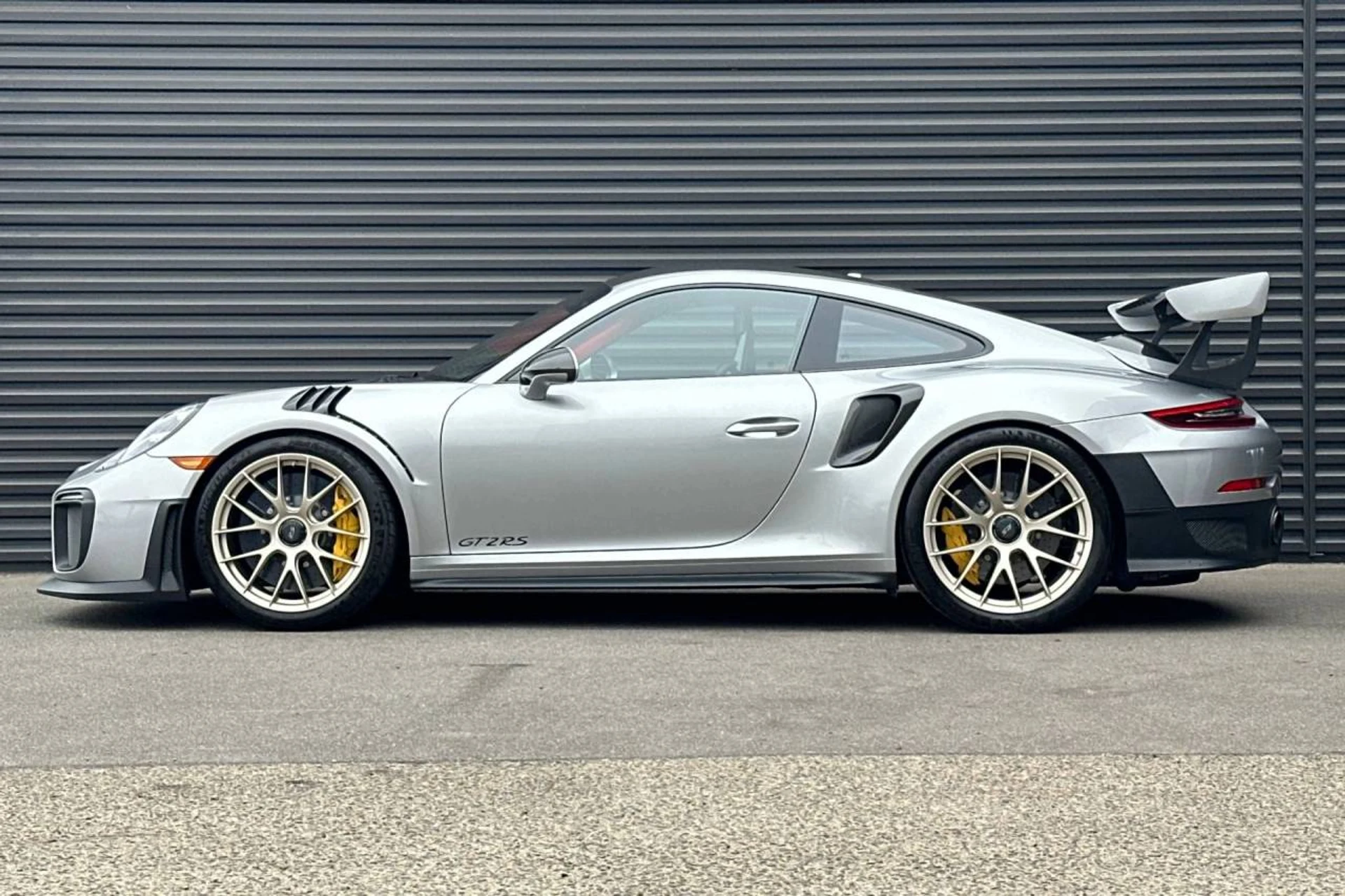 mph001_2643769561_1280_20117b2053