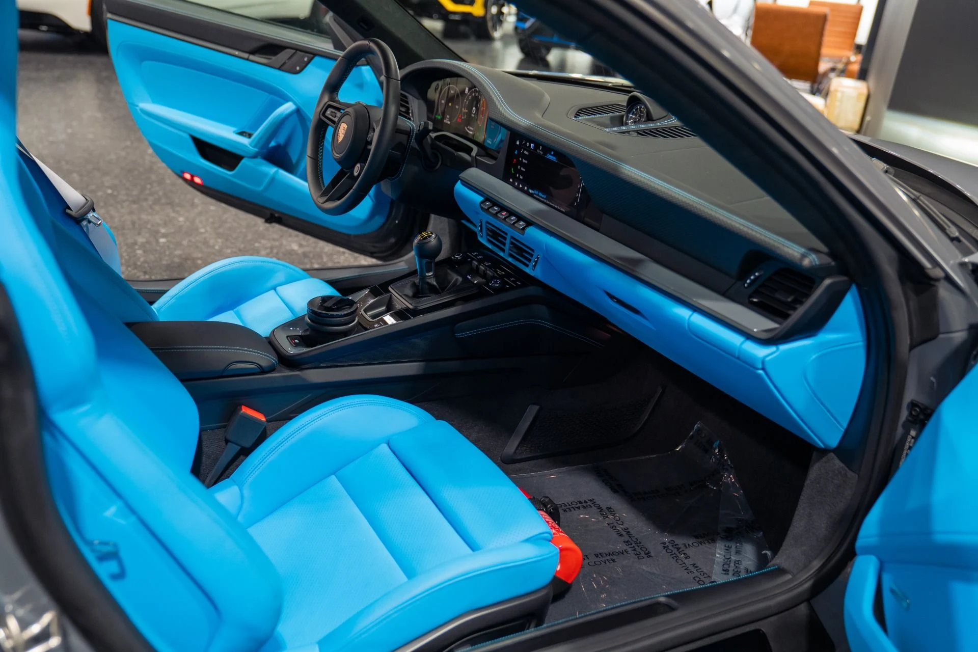 mph001_2649660329_Used_2026_Porsche_911_GT_3_Touring_Manual_Full_Riviera_Blue_Interior_1788905401_9a7086a89b