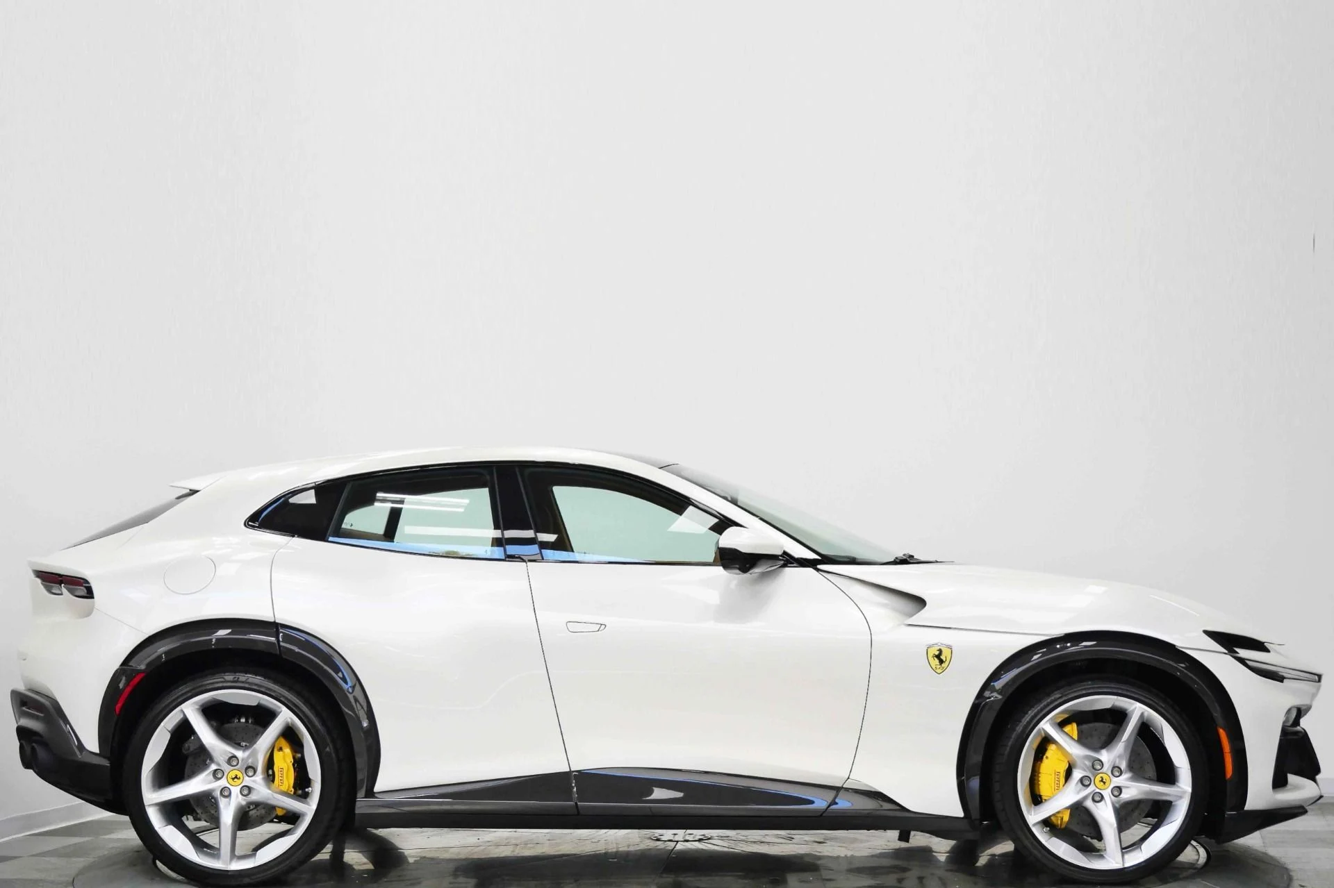 mph001_2657440186_Used_2025_Ferrari_Purosangue_Highly_Optioned_Pearlescent_Paint_Low_Miles_1778171886_27a5e6034b