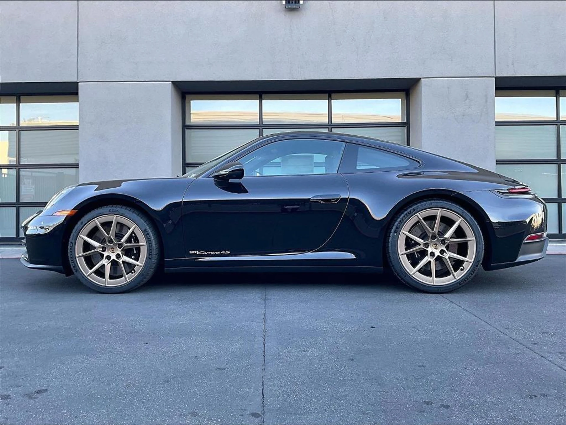 mph001_2661024070_Bv_P_Vi_GAOH_Nisc_H_Zkm_RB_Pr4f5c_Y_bea7cb5a76