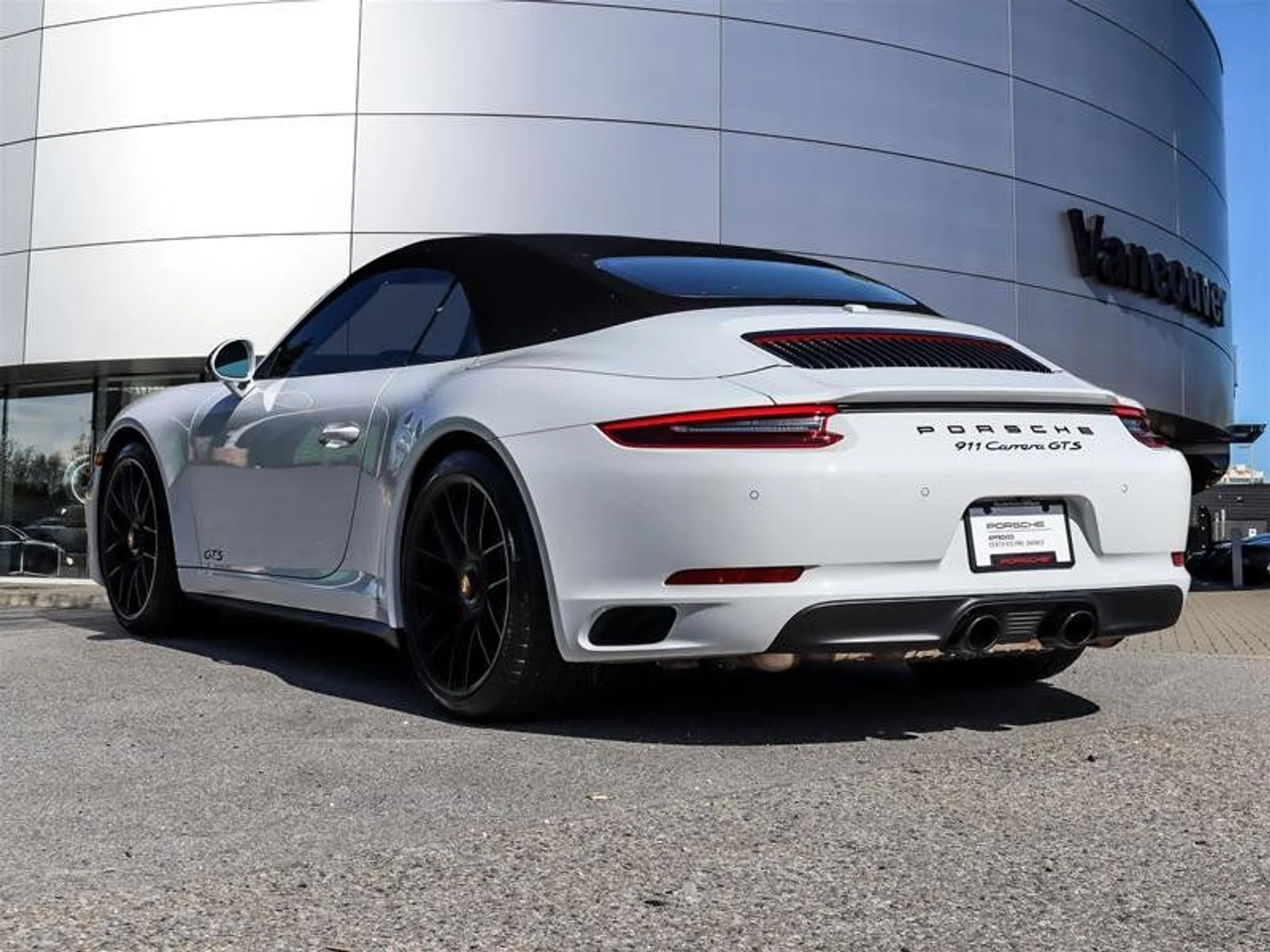 mph001_2664185940_38310430_01266_12fdcf455933e32f7d4e55362f28d11d_4e258bfbc8