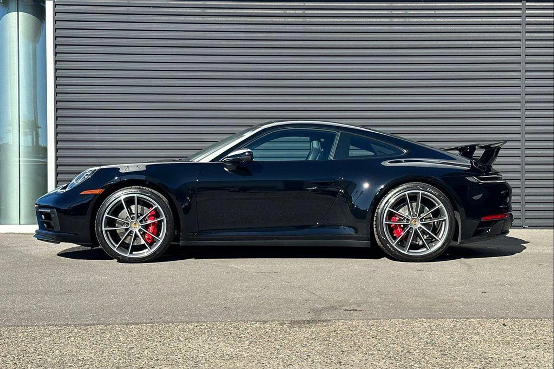 mph001_2667492856_cdg_21_Fgbav2_Mp_Uf_W_Urhw_P_Kg_Afc_4506b45288