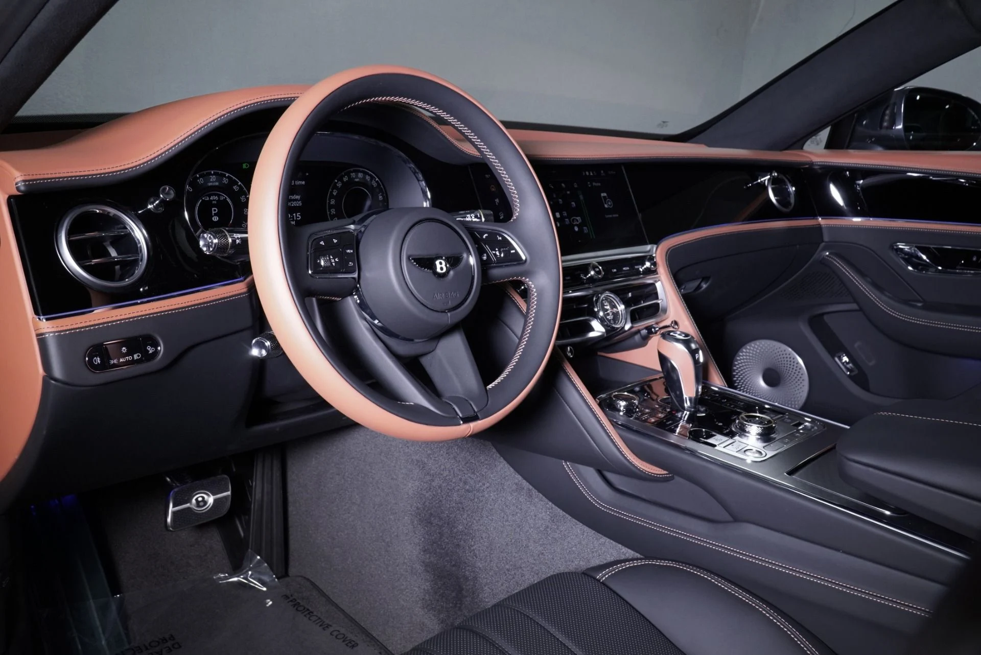 mph001_2675143851_New_2025_Bentley_Flying_Spur_Black_Edition_1760384463_f40efa6e7b