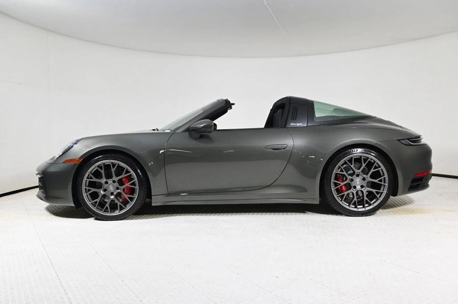 mph001_268210397_7ea854015a2649f3a9efe9ce421baa72_a39f494d12