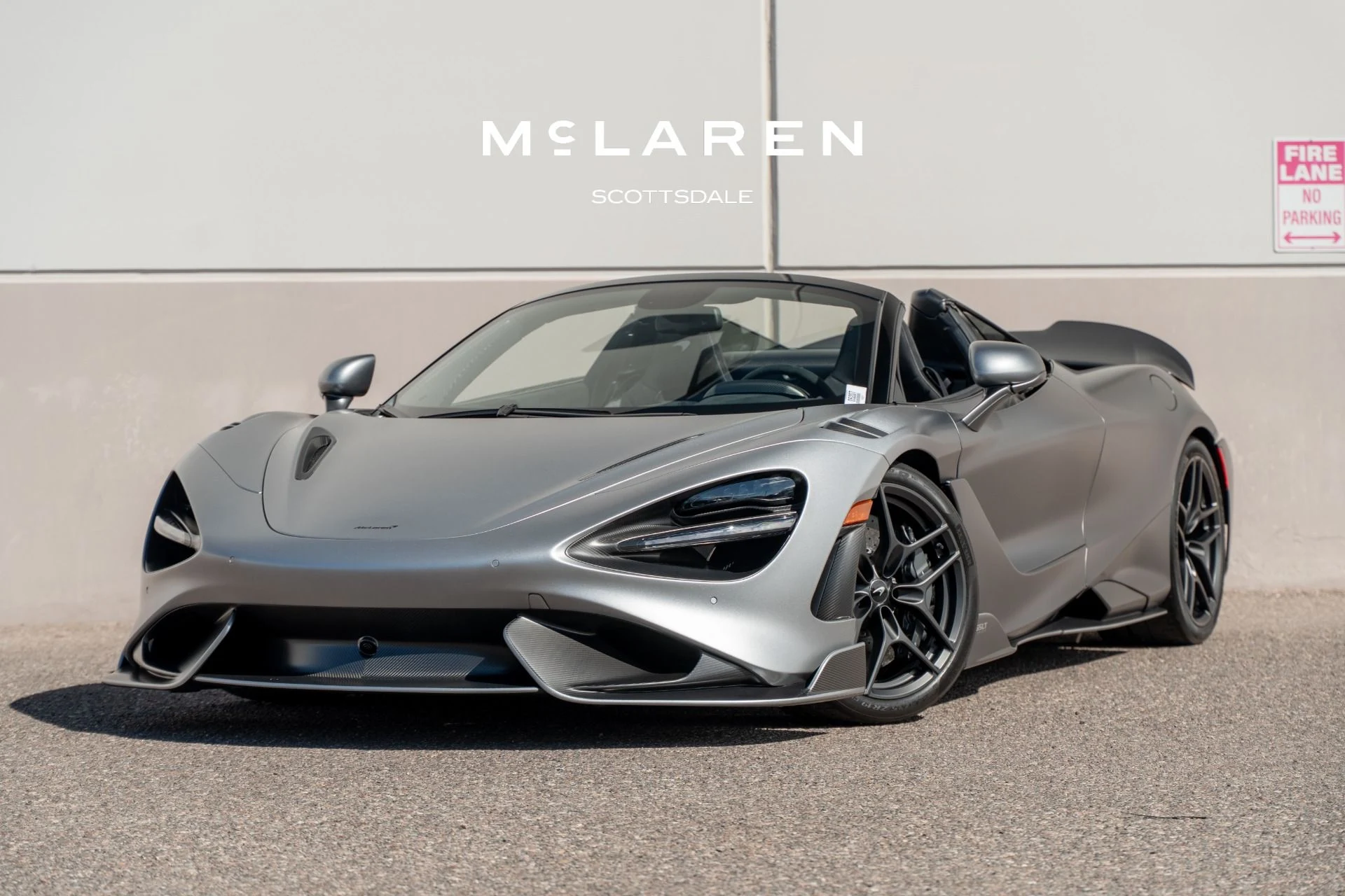 mph001_2687022943_Used_2022_MCLAREN_765_LT_1790968285_fdedcfbd57