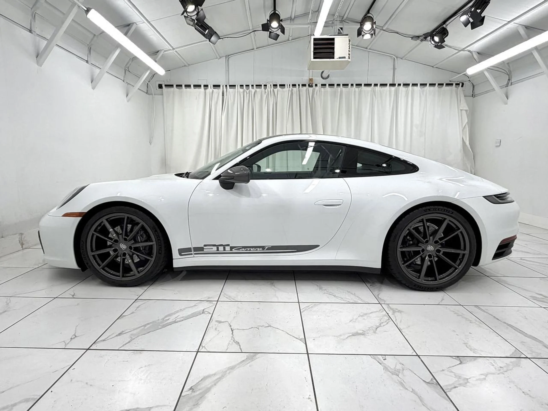 mph001_268868171_41b525024f339bbed2ac86a28de319a0_aff26e287b