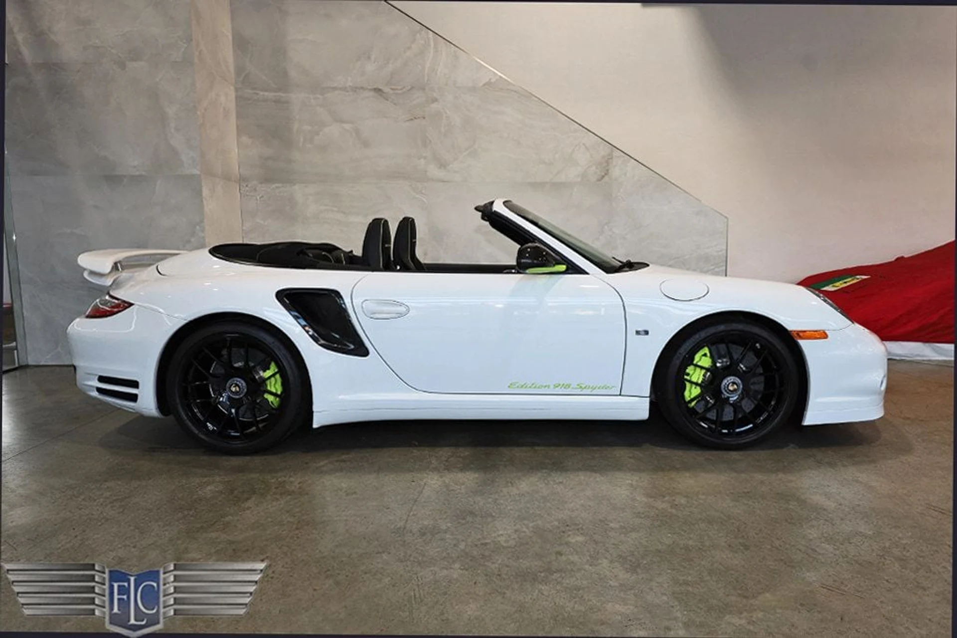 mph001_2696344904_used_2012_porsche_911_turbocabriolet_9689_23013530_2_1024_1542688a45