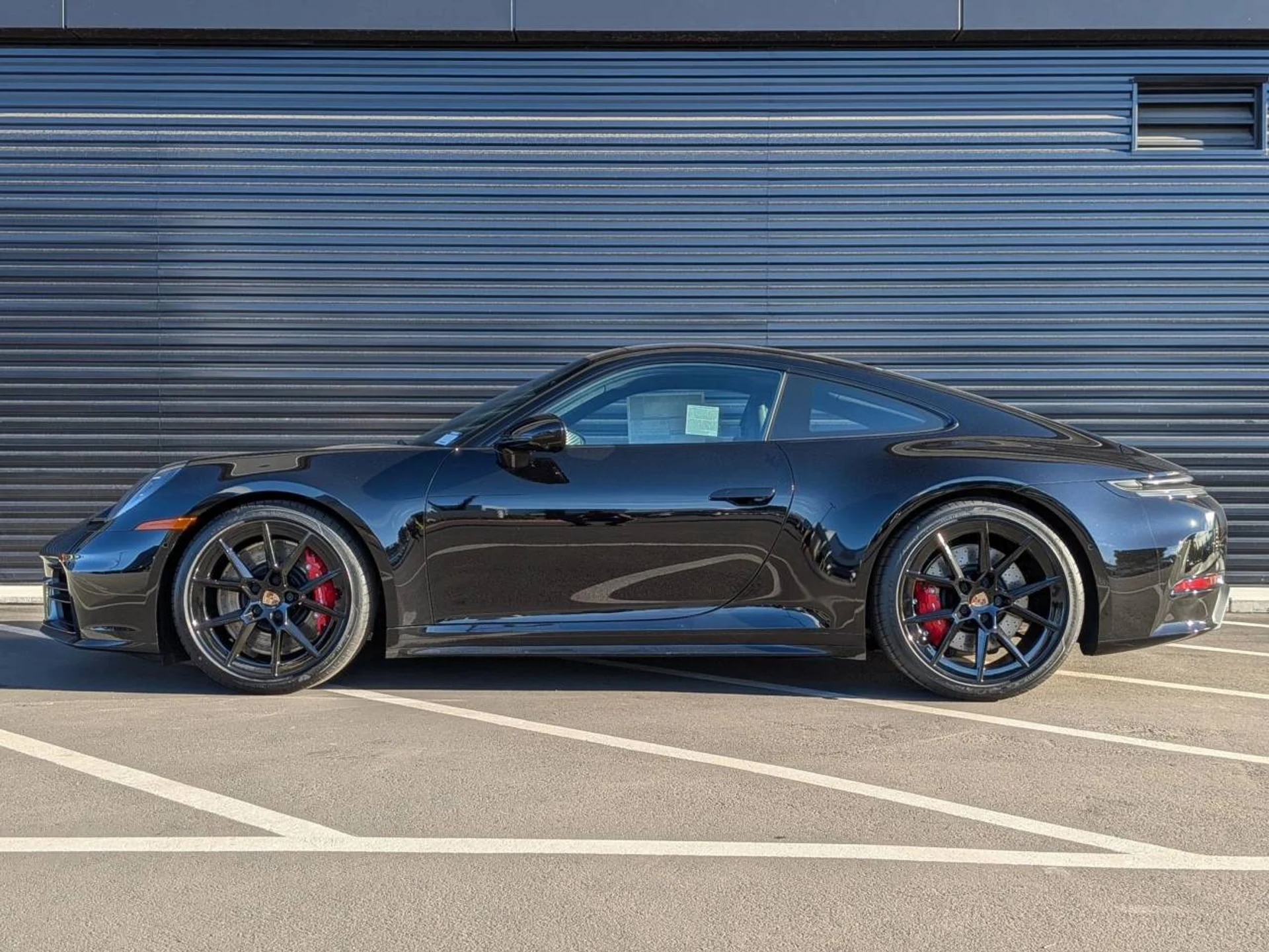 mph001_2699224469_eedb6082a575279892eb99dd372e173e_068152e528