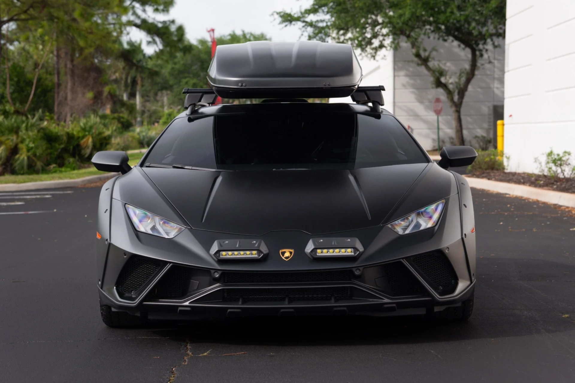 mph001_2716398113_Used_2024_Lamborghini_Huracan_Sterrato_1775279061_38d7f9c4be