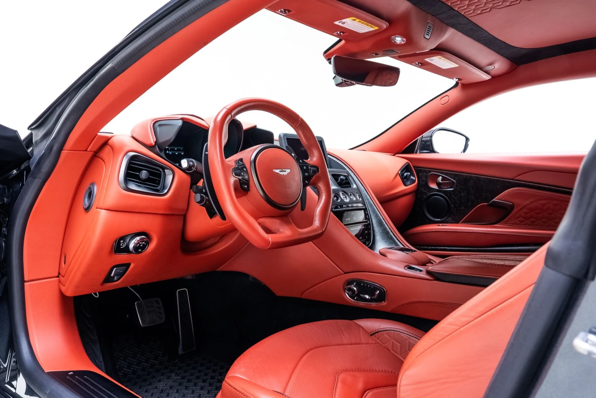 mph001_2718593331_Used_2019_Aston_Martin_DBS_Superleggera_1772826808_2a96a9e6e2