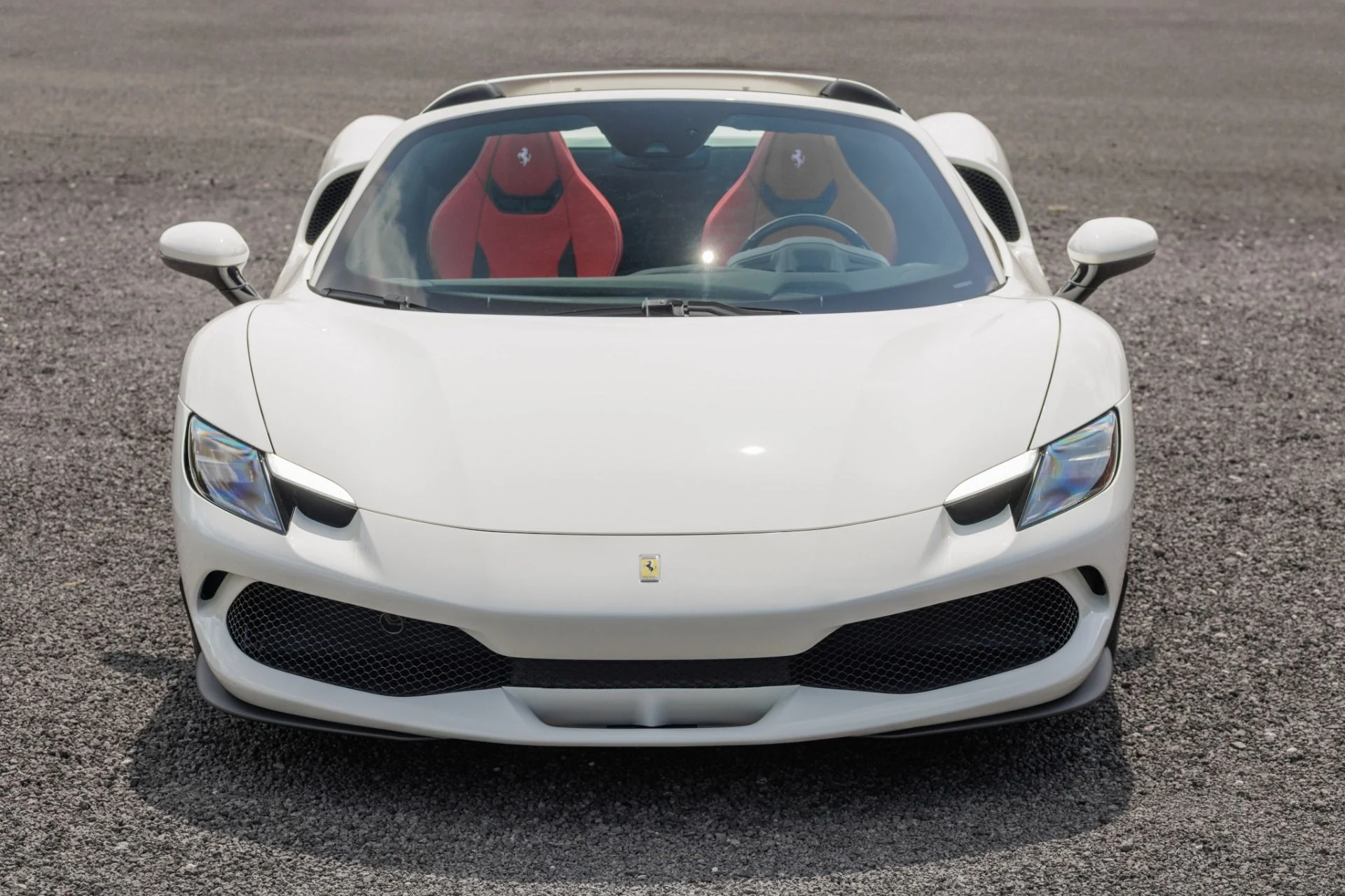 mph001_2722732579_Used_2025_Ferrari_296_GTS_1755544147_47c4e3184c