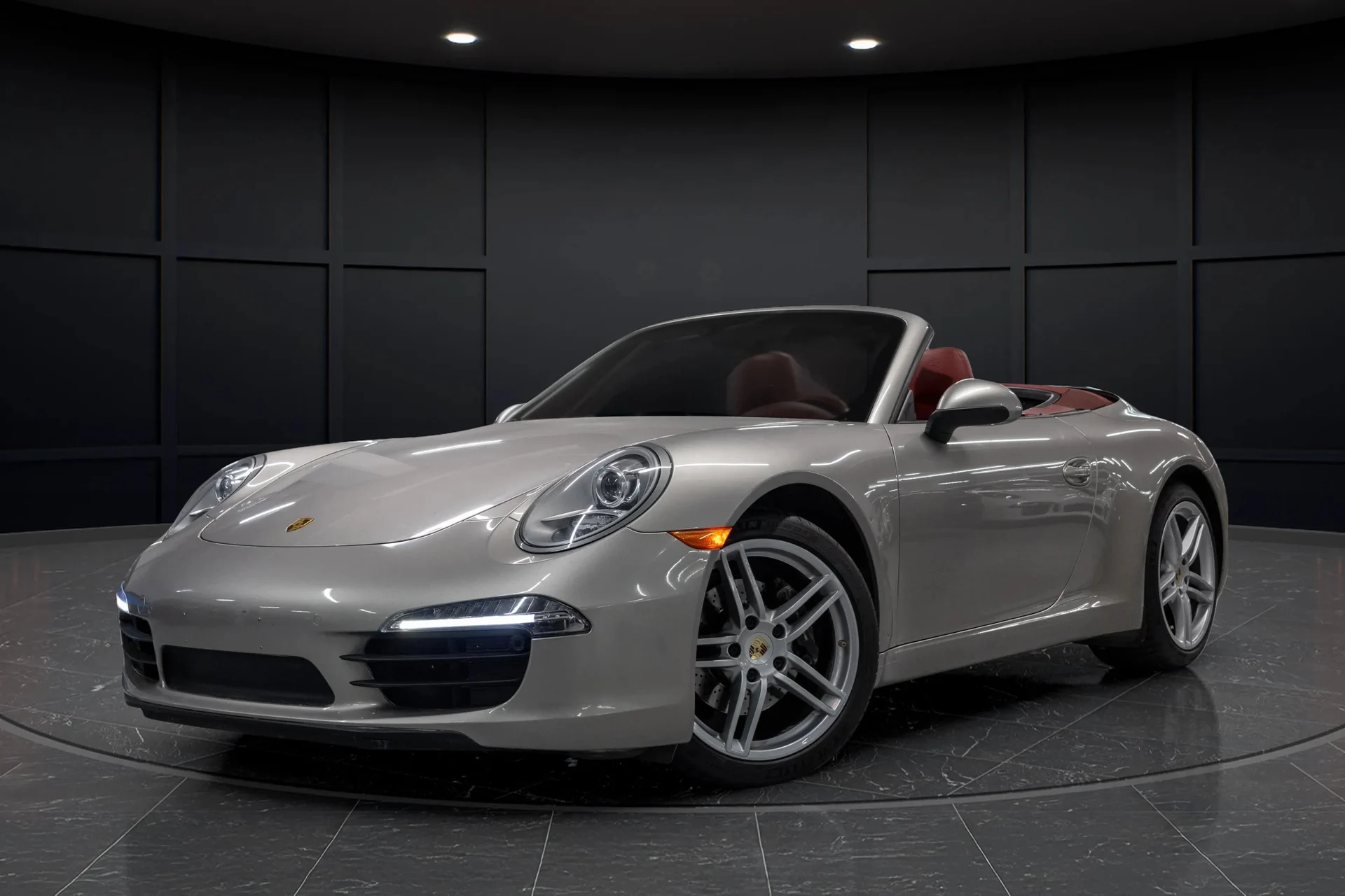 mph001_2730878846_b73ee7a2_07e7_41f8_b08a_edf76d8e20e1_201220_Porsche2091120_Carrera2028_WP_0_CA_2_A96_CS_14062929_2_ee7a5ceb9d