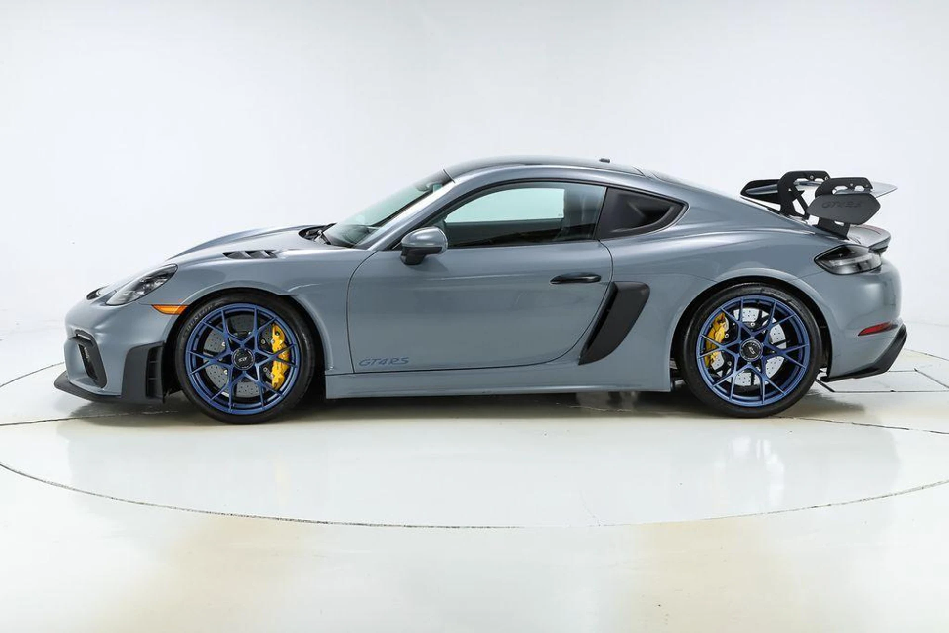 mph001_2735416367_A1_D45z8_YEDF_00iqb_QUQ_Wylk6h_YU_2545349560