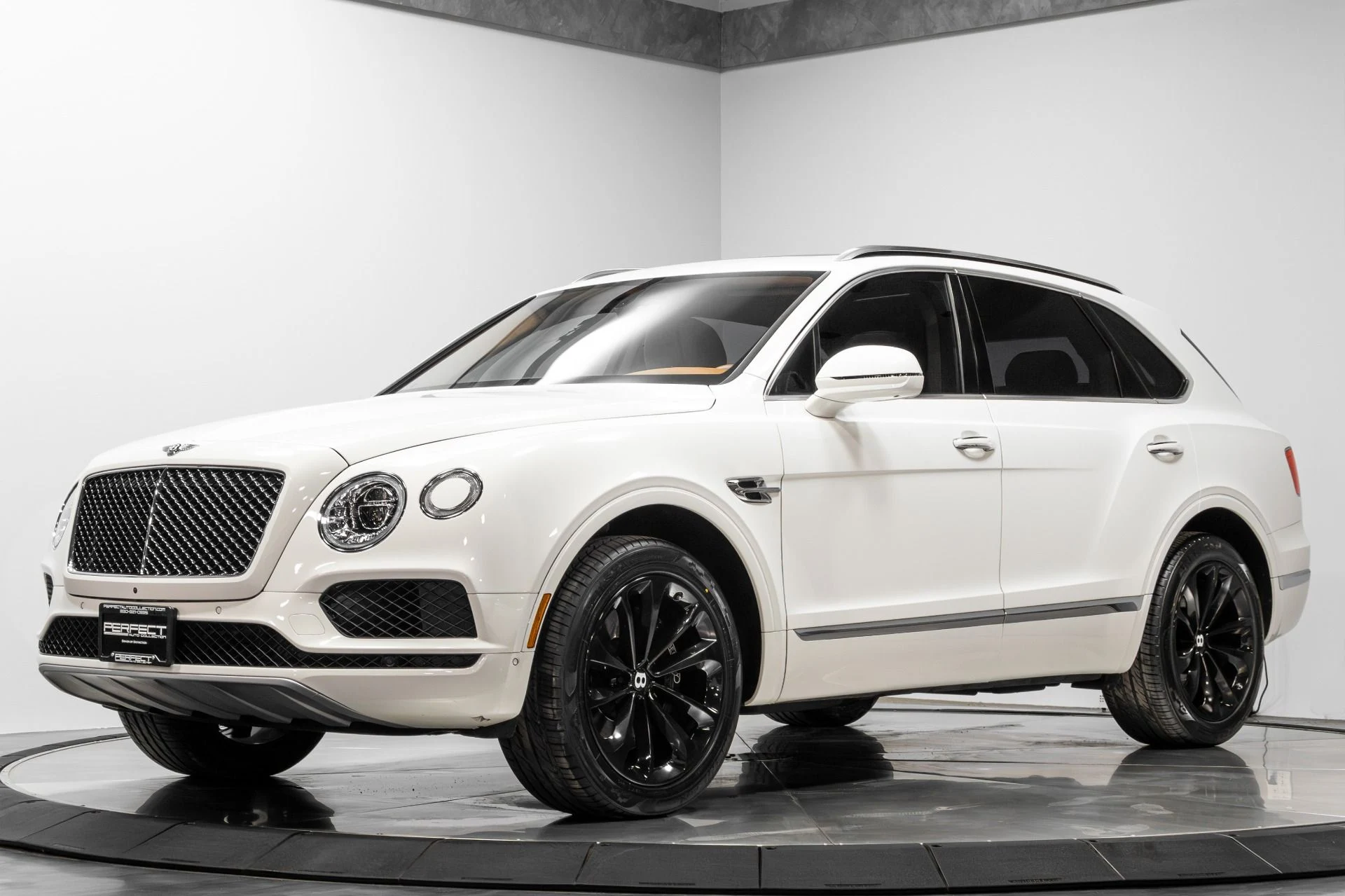 mph001_2757731853_Used_2019_Bentley_Bentayga_V8_1771459975_37bc0ffcb5