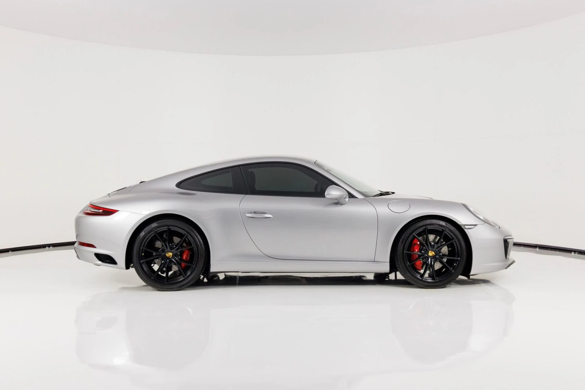 mph001_2757760670_Used_2017_Porsche_911_Carrera_S_1769117474_337c1e635d