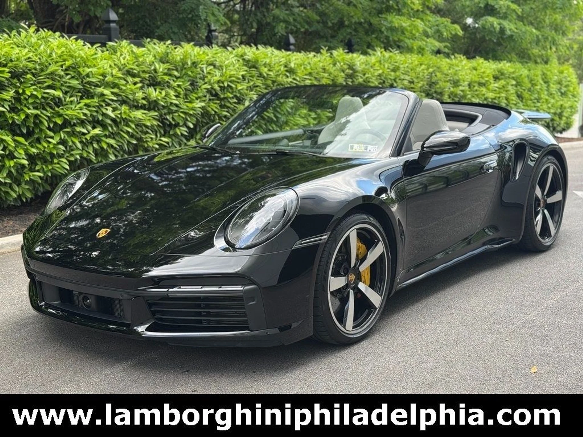 mph001_27644242_2f150d4045aba4764d8ae08a513fc080x_dc9e81bd02