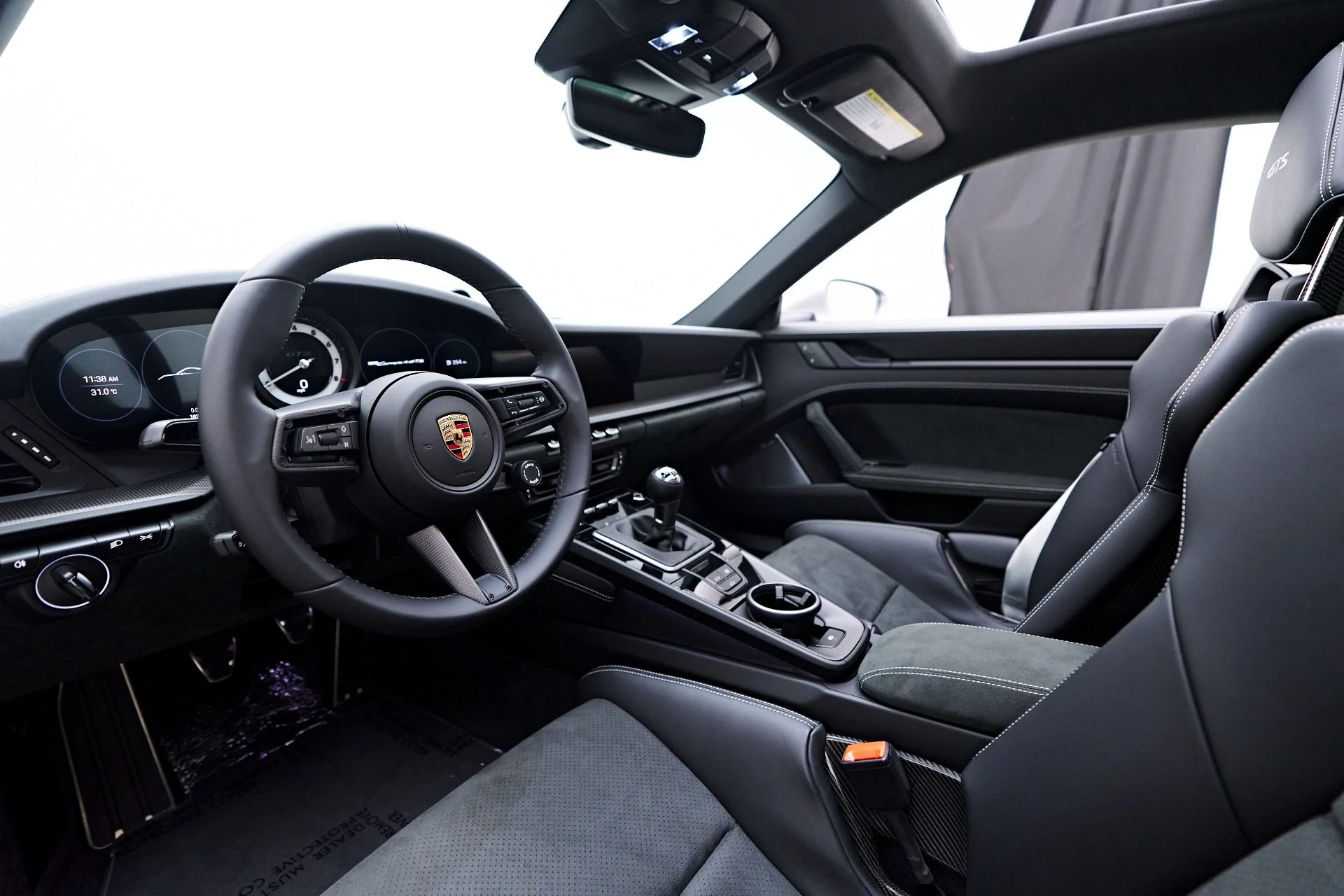 mph001_2764835848_Used_2024_Porsche_911_Carrera_4_GTS_1753408985_e6562c37a7