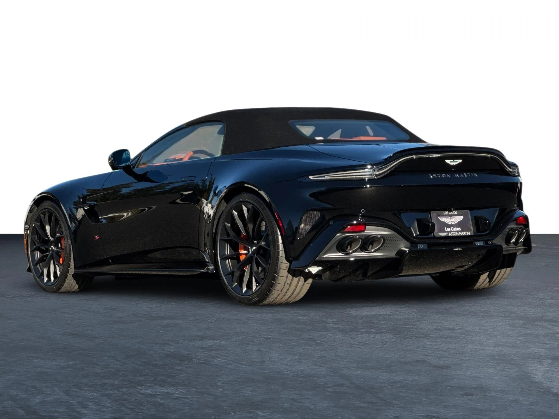 mph001_2777620507_New_2026_Aston_Martin_Vantage_S_1768403586_3ab3e12843