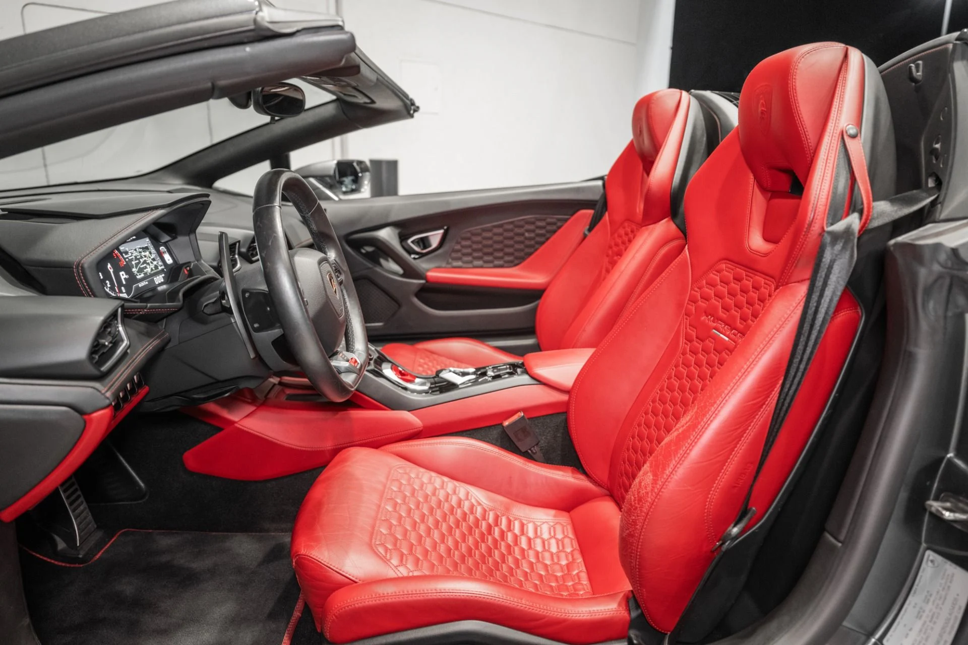 mph001_278029480_Used_2016_Lamborghini_Huracan_LP_610_4_Spyder_1773071752_c899265a22