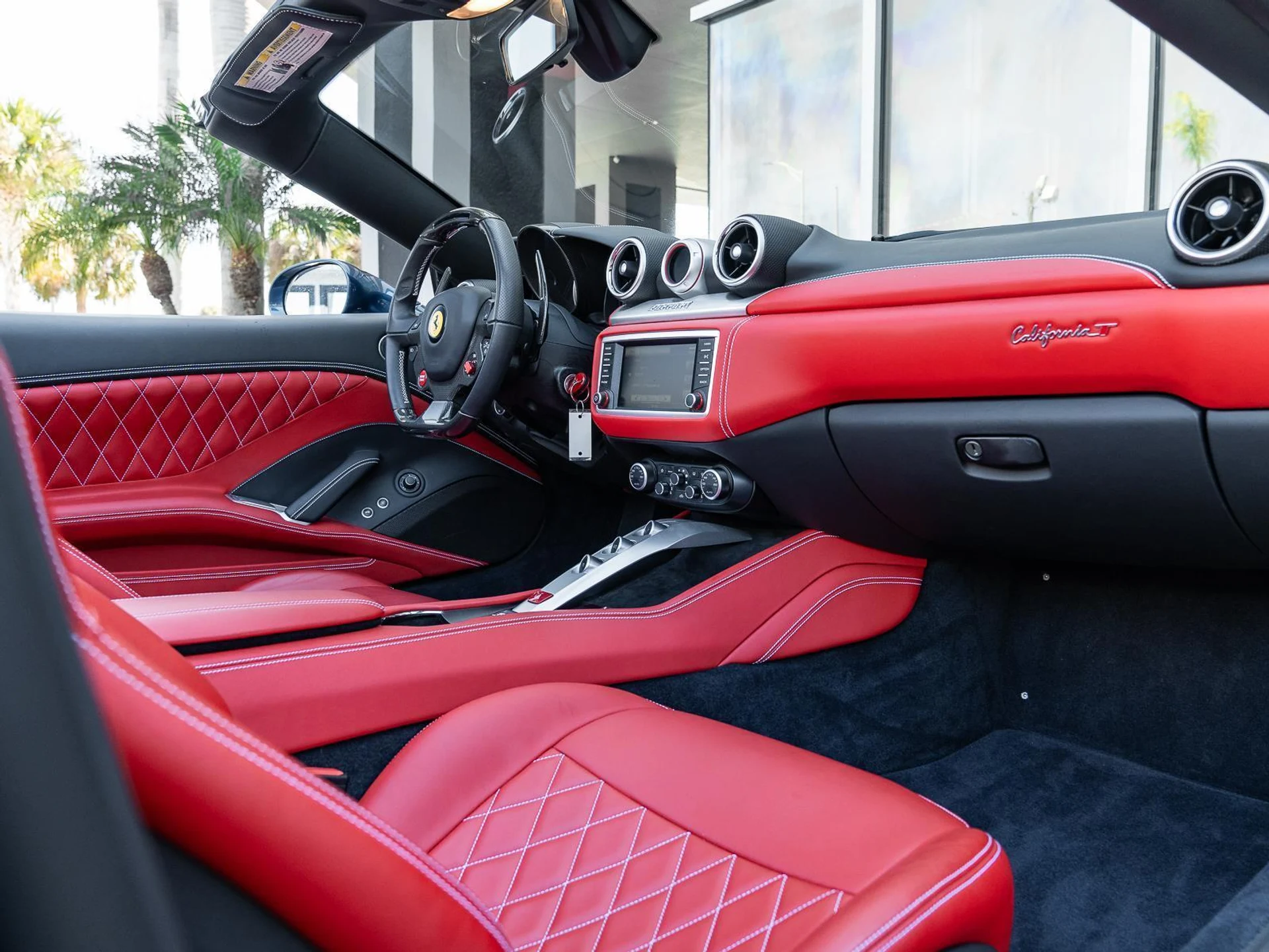 mph001_2785657509_Used_2016_Ferrari_California_T_1770806107_22c2e6fa12