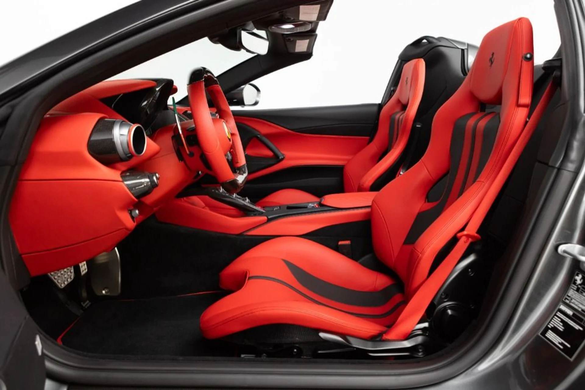 mph001_2789744037_Used_2023_Ferrari_812_GTS_95cc19e9cf