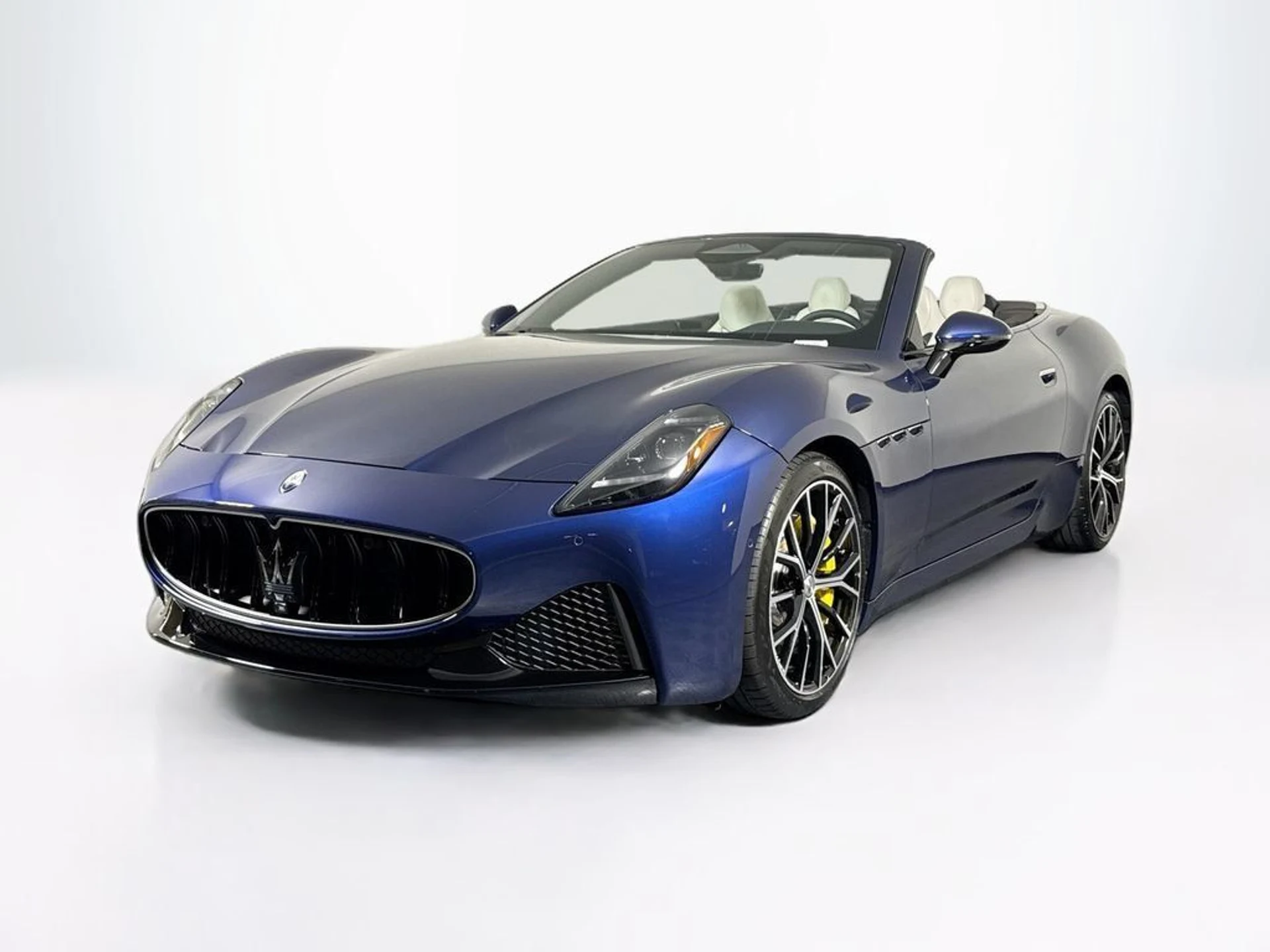 mph001_279037814_new_2026_maserati_grancabrio_convertible_11350_23043236_1_1024_23f1d789ce