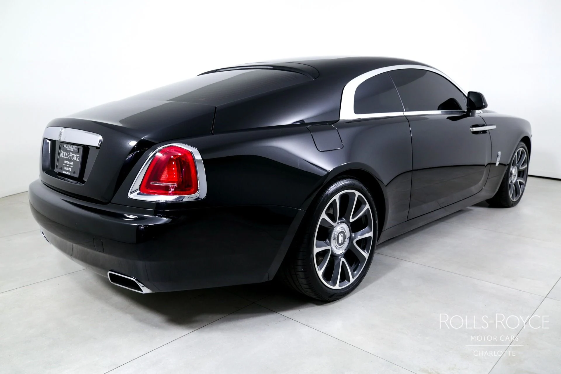 mph001_2791147525_Used_2020_Rolls_Royce_Wraith_1742827332_69c3e2888f