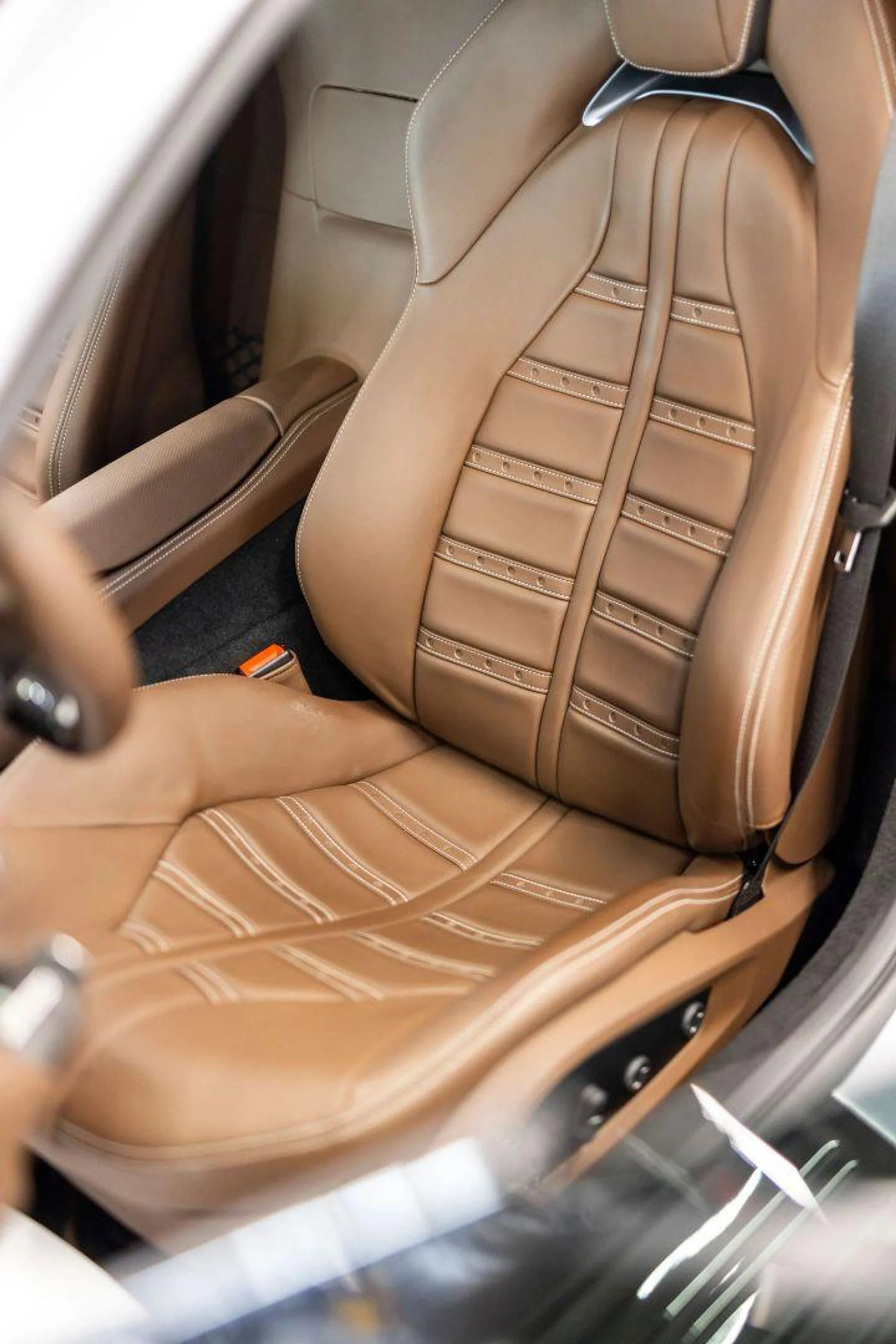 mph001_2794962703_Used_2023_Ferrari_812_GTS_Convertible_2_D_1792452555_edf49b988b