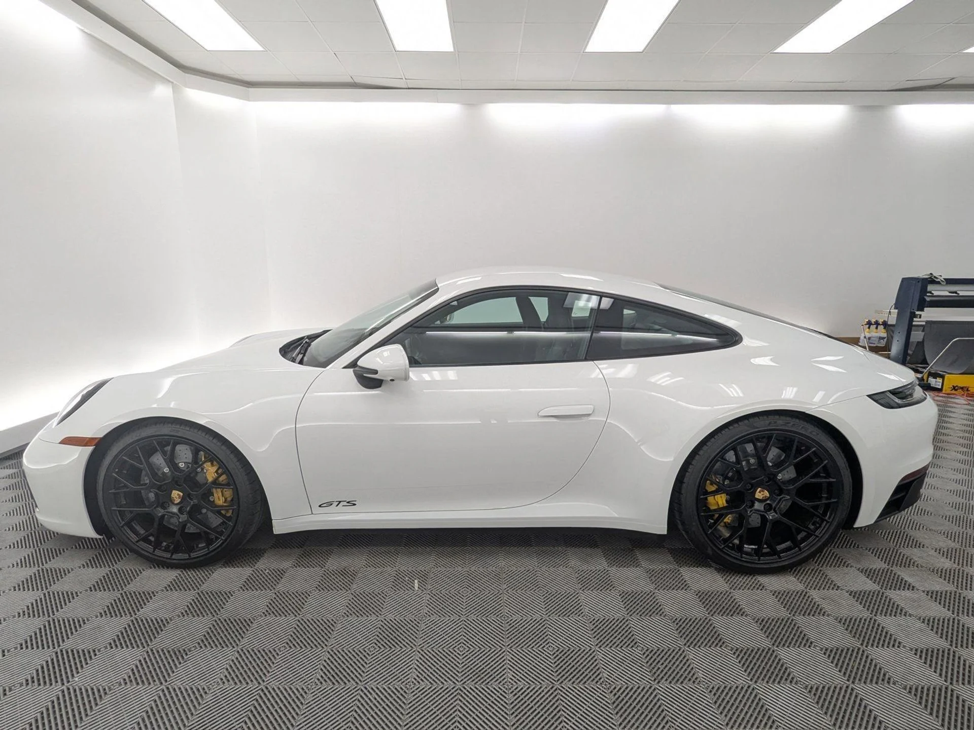 mph001_2801009172_8c1f89216e522367cc7d3b3e7316b659x_2550e28295