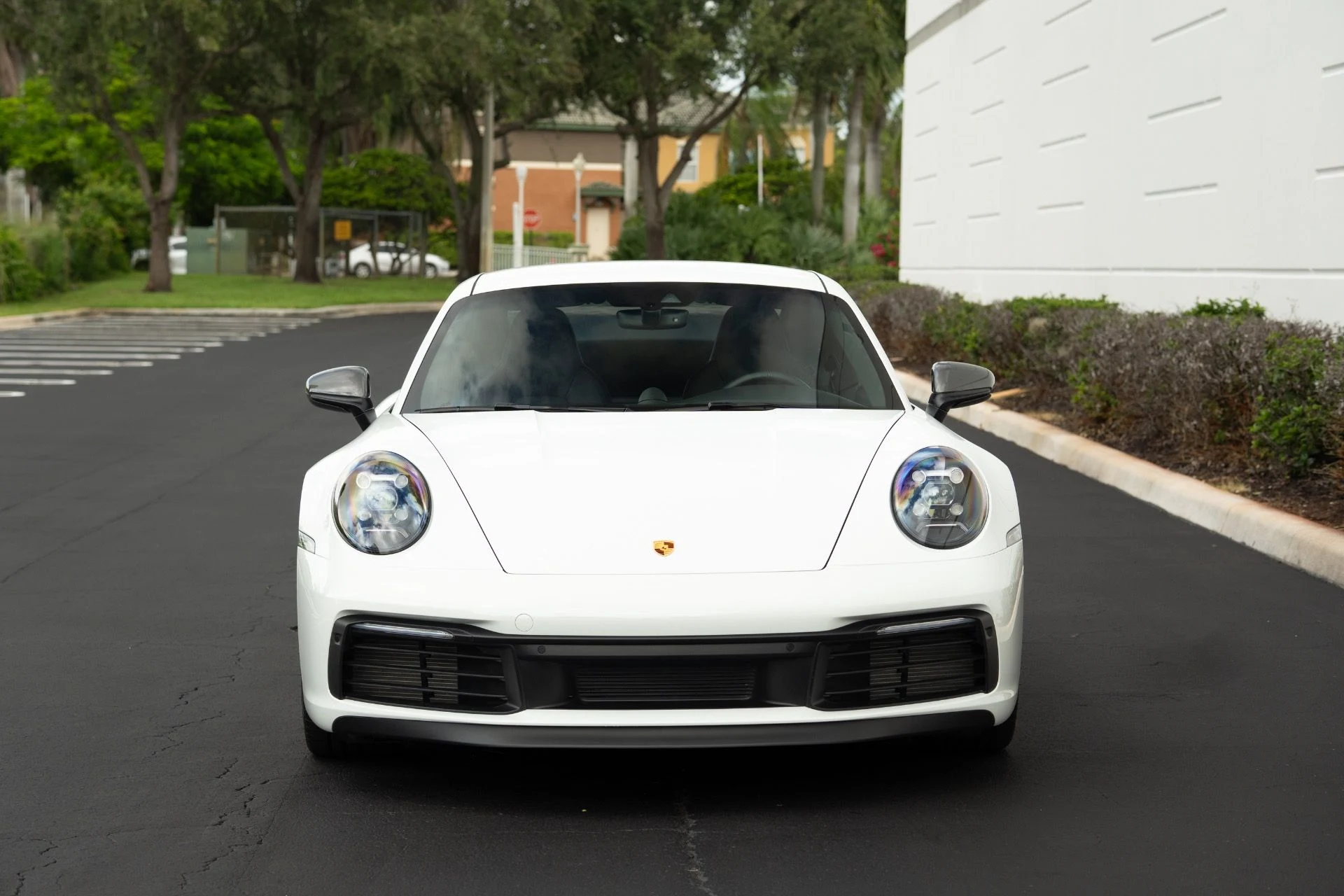 mph001_2801028215_Used_2024_Porsche_911_Carrera_T_1759284077_df4839ea39