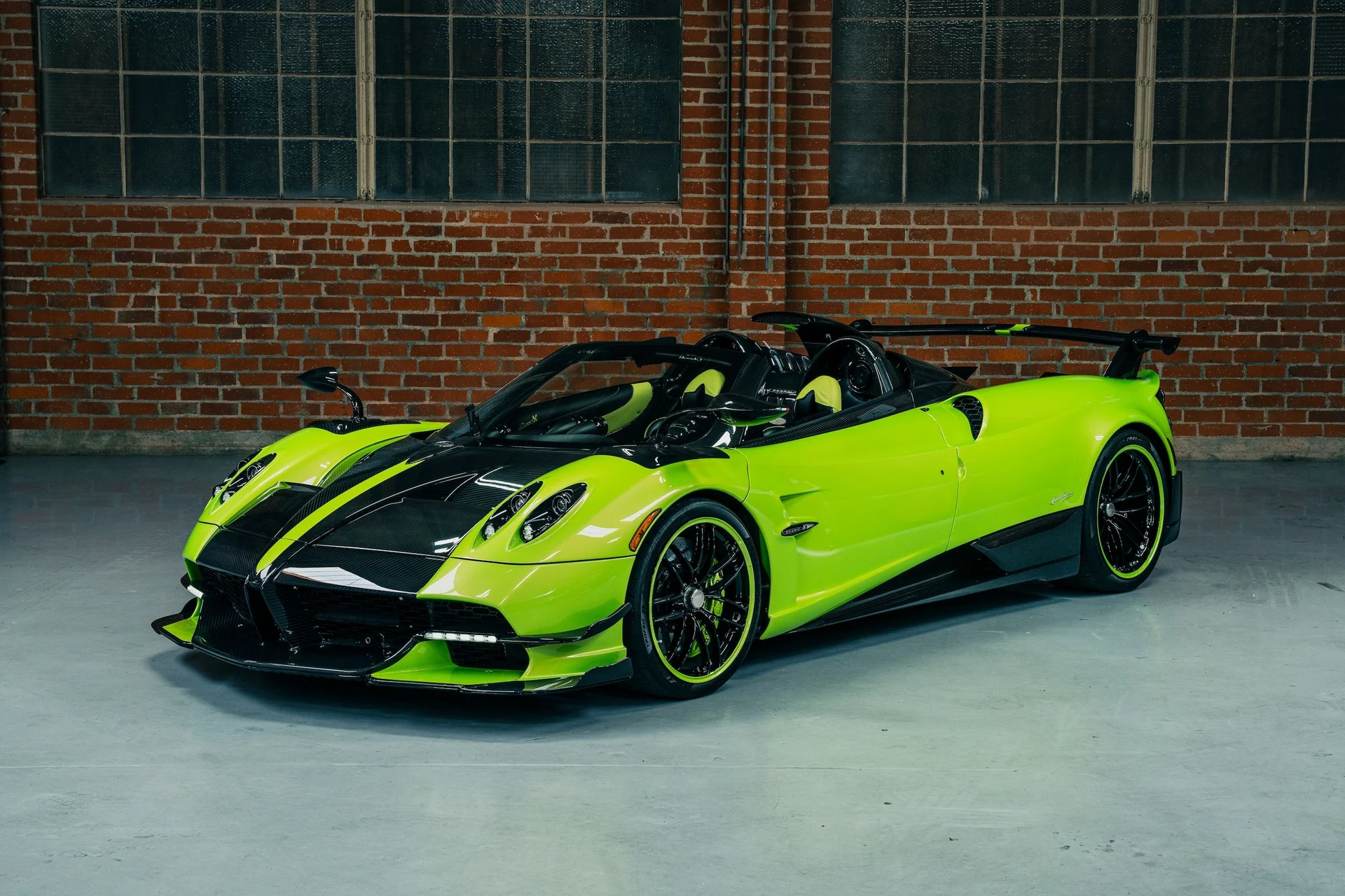 mph001_2803879086_23286292f1be4bc3b3a87c6abab1ff6e_68732d572d