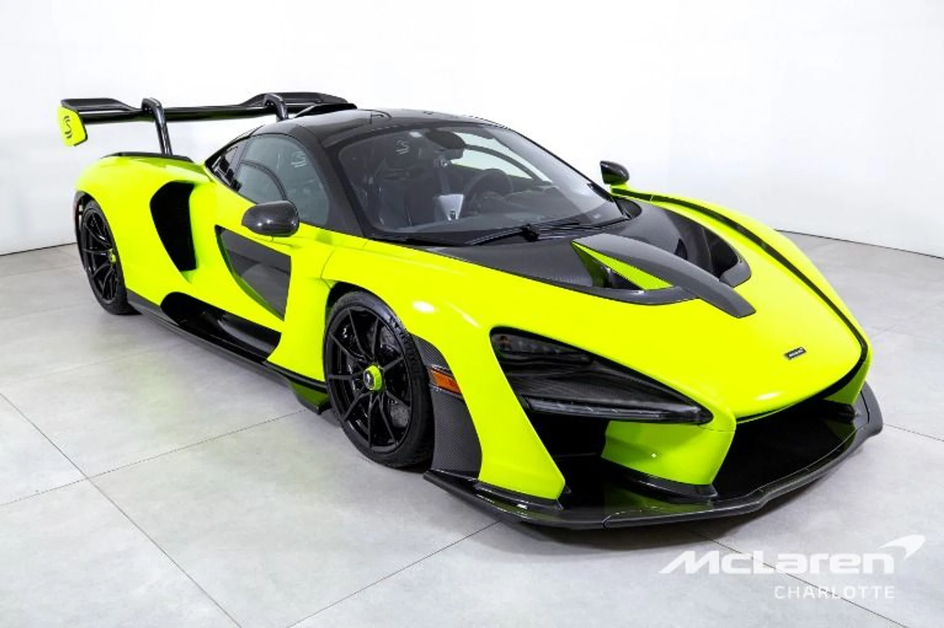 mph001_2807129656_Used_2019_Mc_Laren_Senna_92d02820a0