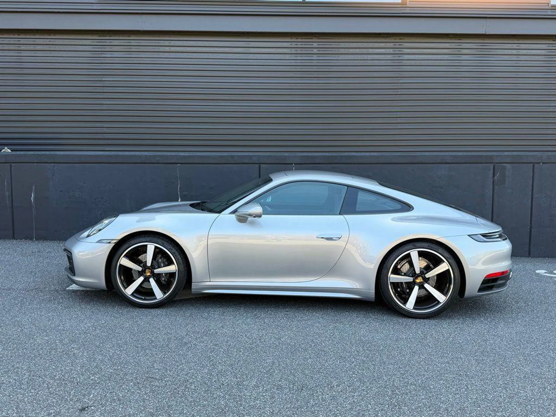 mph001_2808326515_J5aa_Y5_Mv_Nr_E_Pl0q_Kr_P0t_Rw_Xg19o_a0daf7ad19