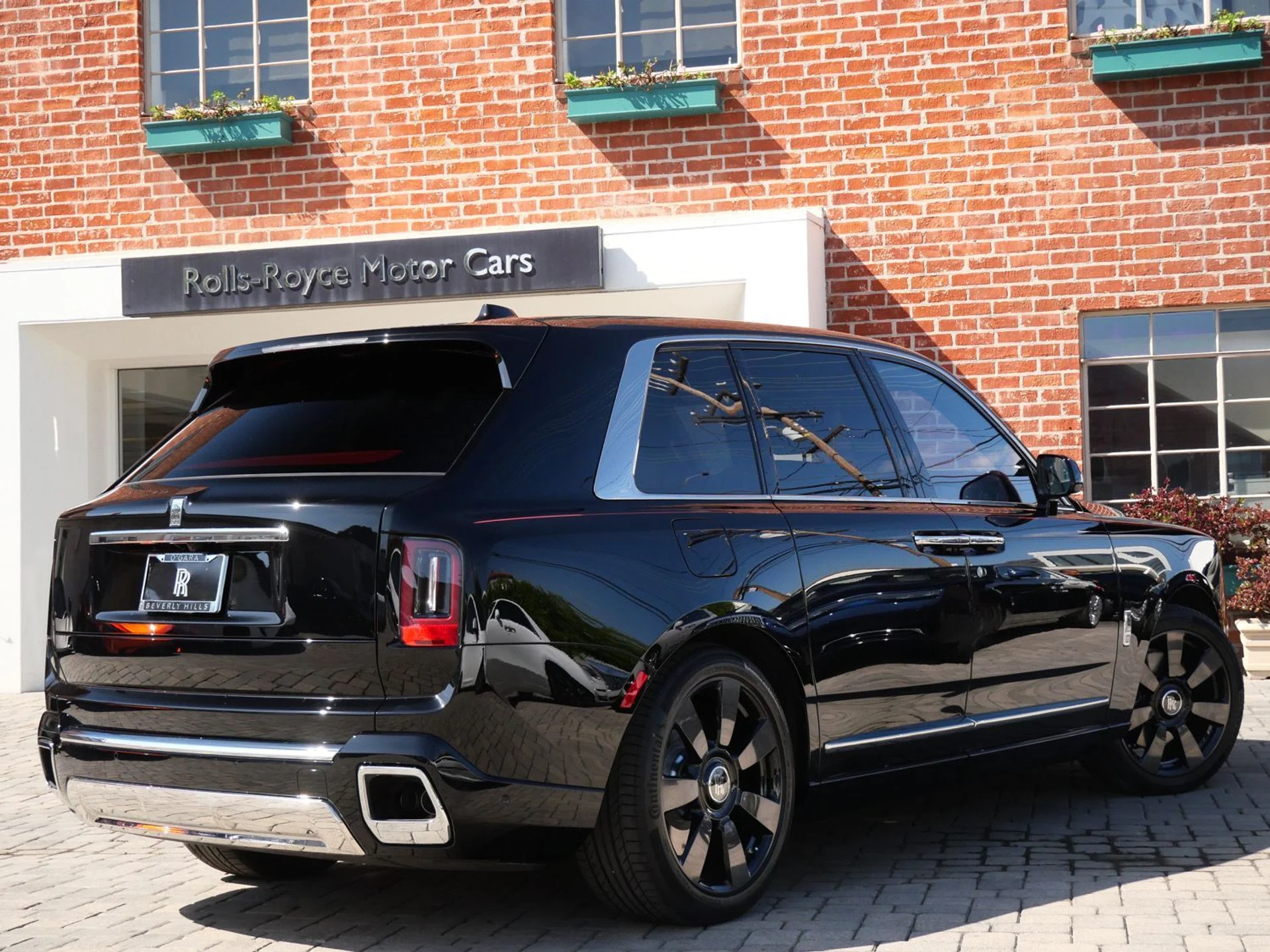 mph001_2817806491_f5945cf05990e98ae9f2a3239fa8bf9cx_06b4d87d91