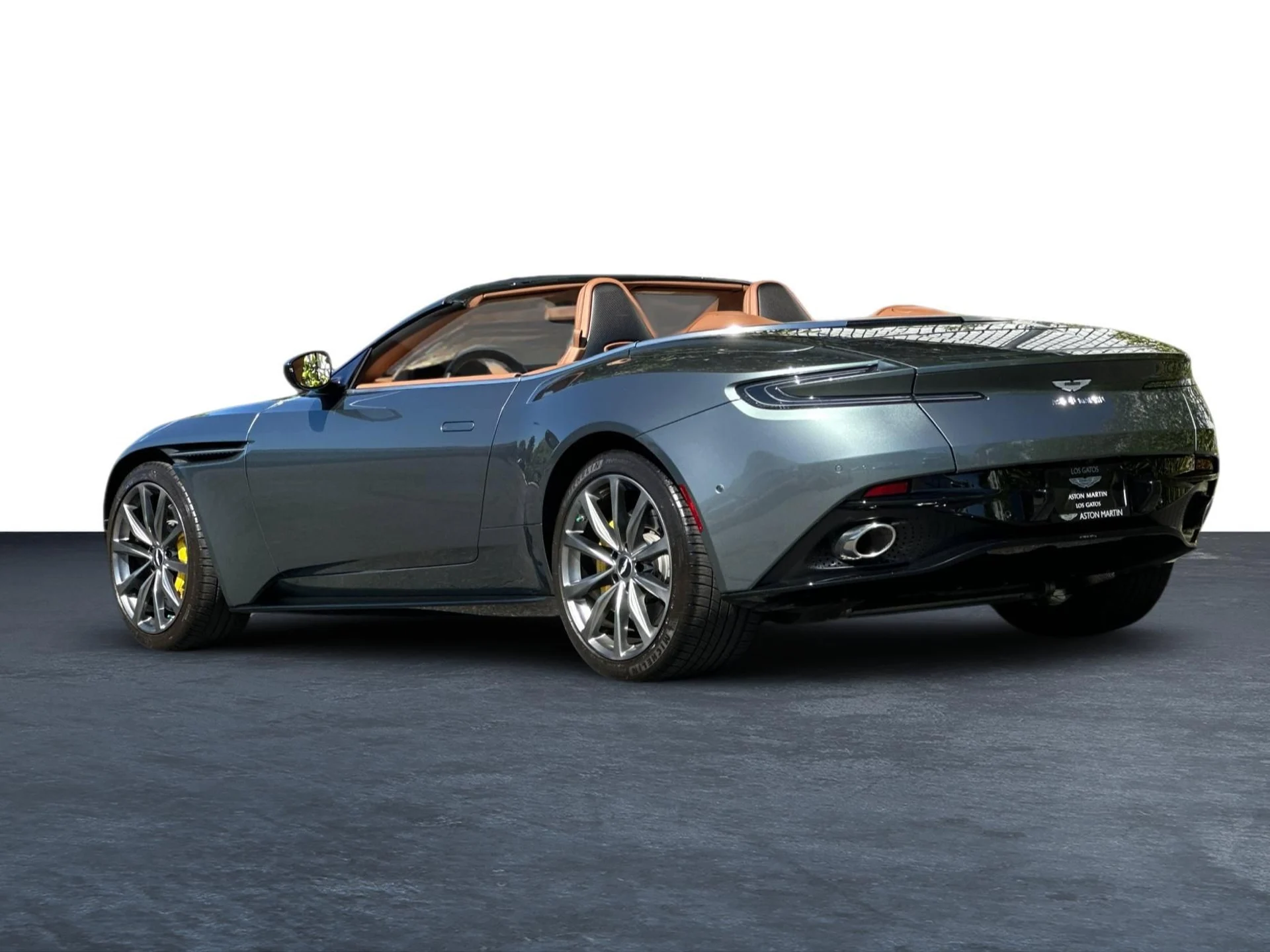 mph001_2819222830_Used_2019_Aston_Martin_DB_11_Volante_1790909264_f61130b717