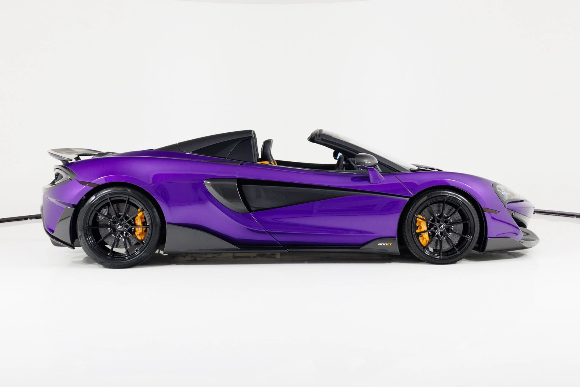 mph001_2820854909_Used_2020_Mc_Laren_600_LT_1787329701_68a314ad89
