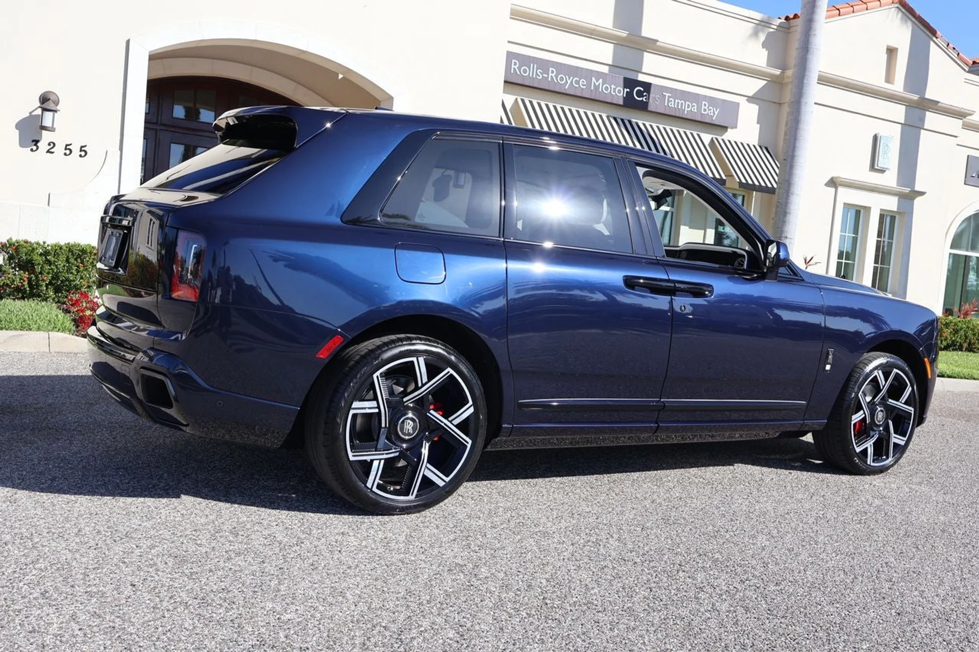 mph001_2826051102_2_e36ed2c655