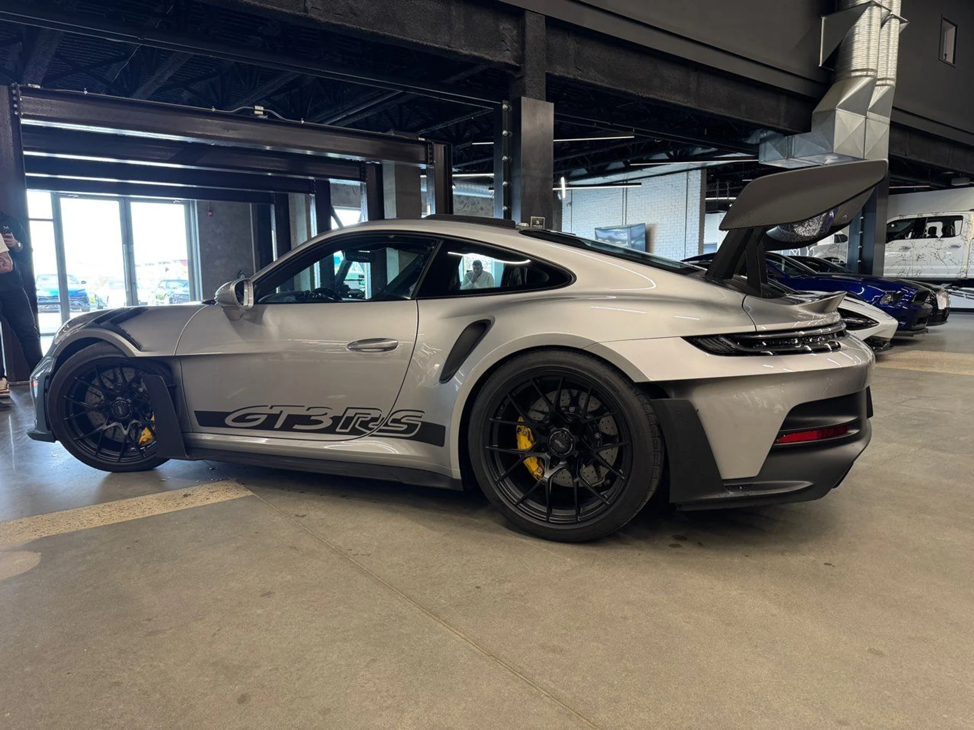 mph001_2830079260_porsche_911_2025_4b0c37d840