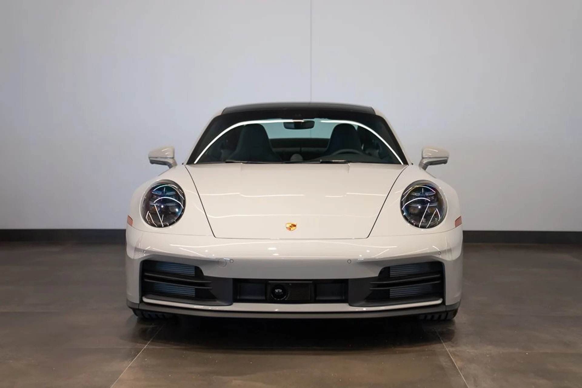 mph001_2838364147_porsche_911_2026_jpg_v_1773863537_7667f49b50